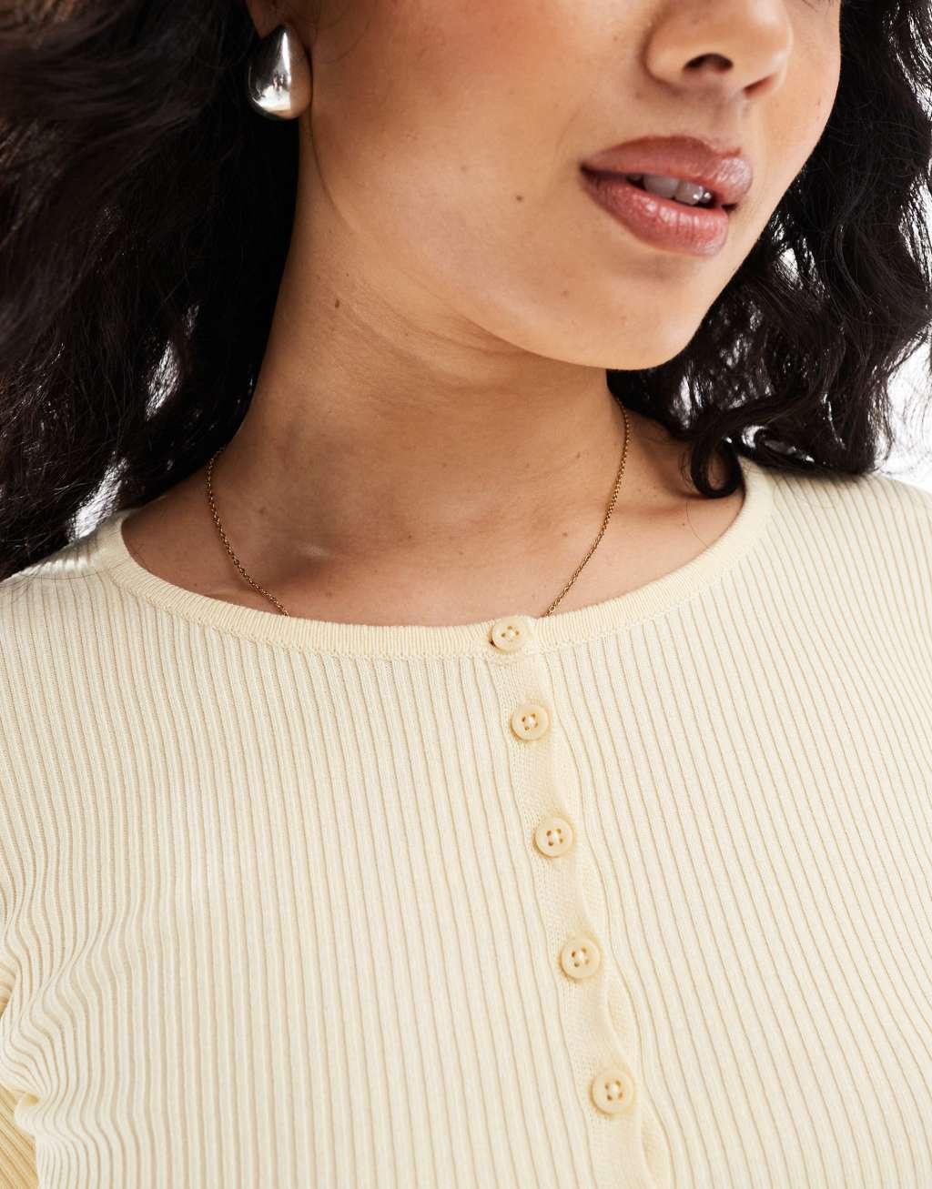 Stradivarius fitted ribbed cardigan in yellow Product Image