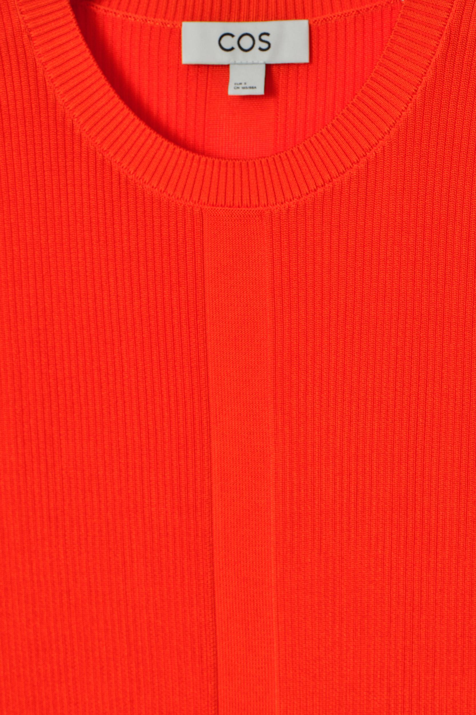 RIBBED-KNIT TANK TOP Product Image