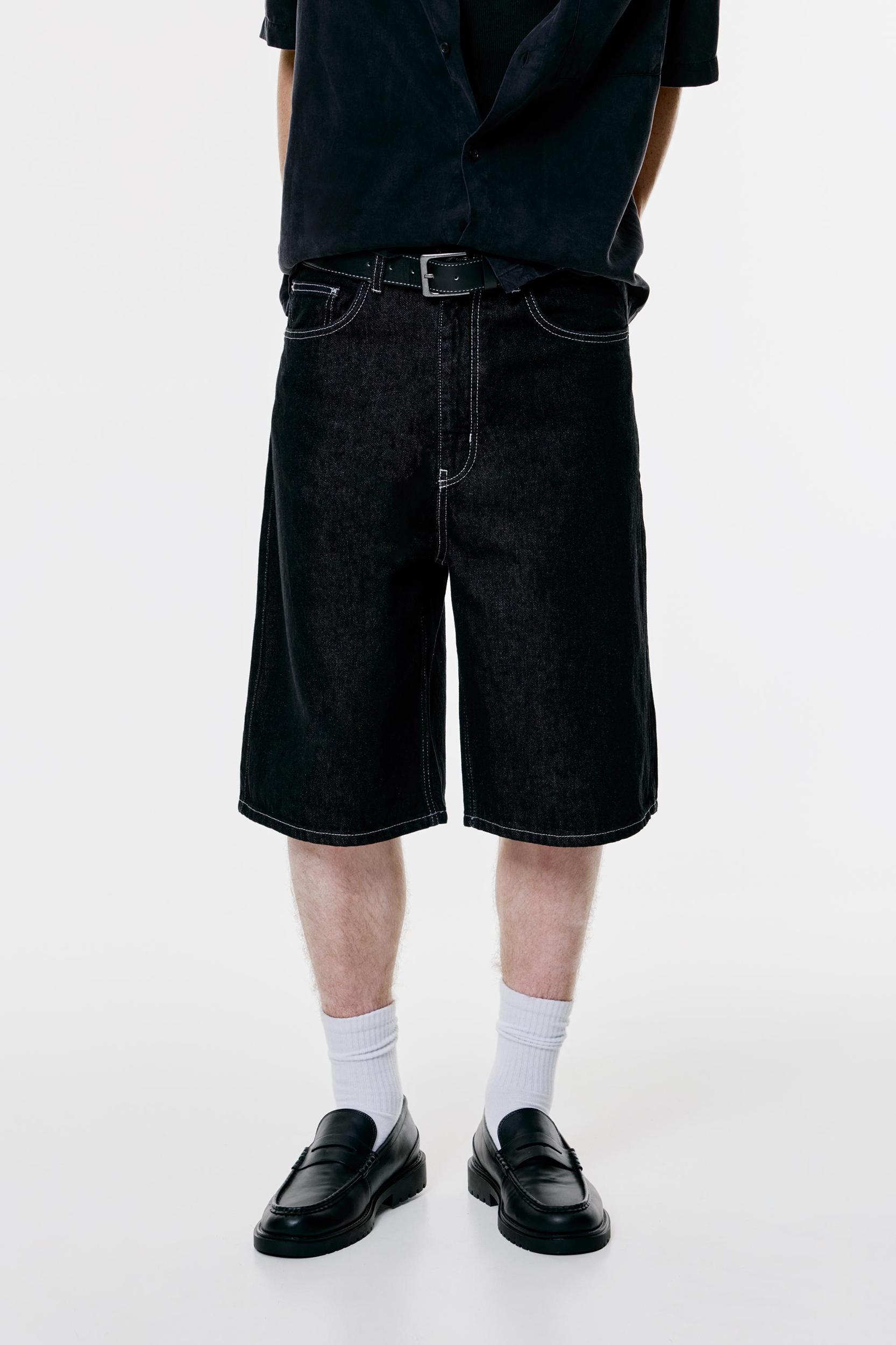 Black skater Bermuda shorts Product Image