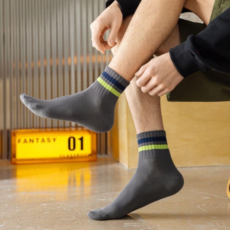 Striped Socks Product Image