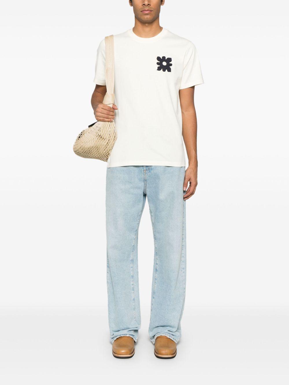 flower-detail T-shirt Product Image