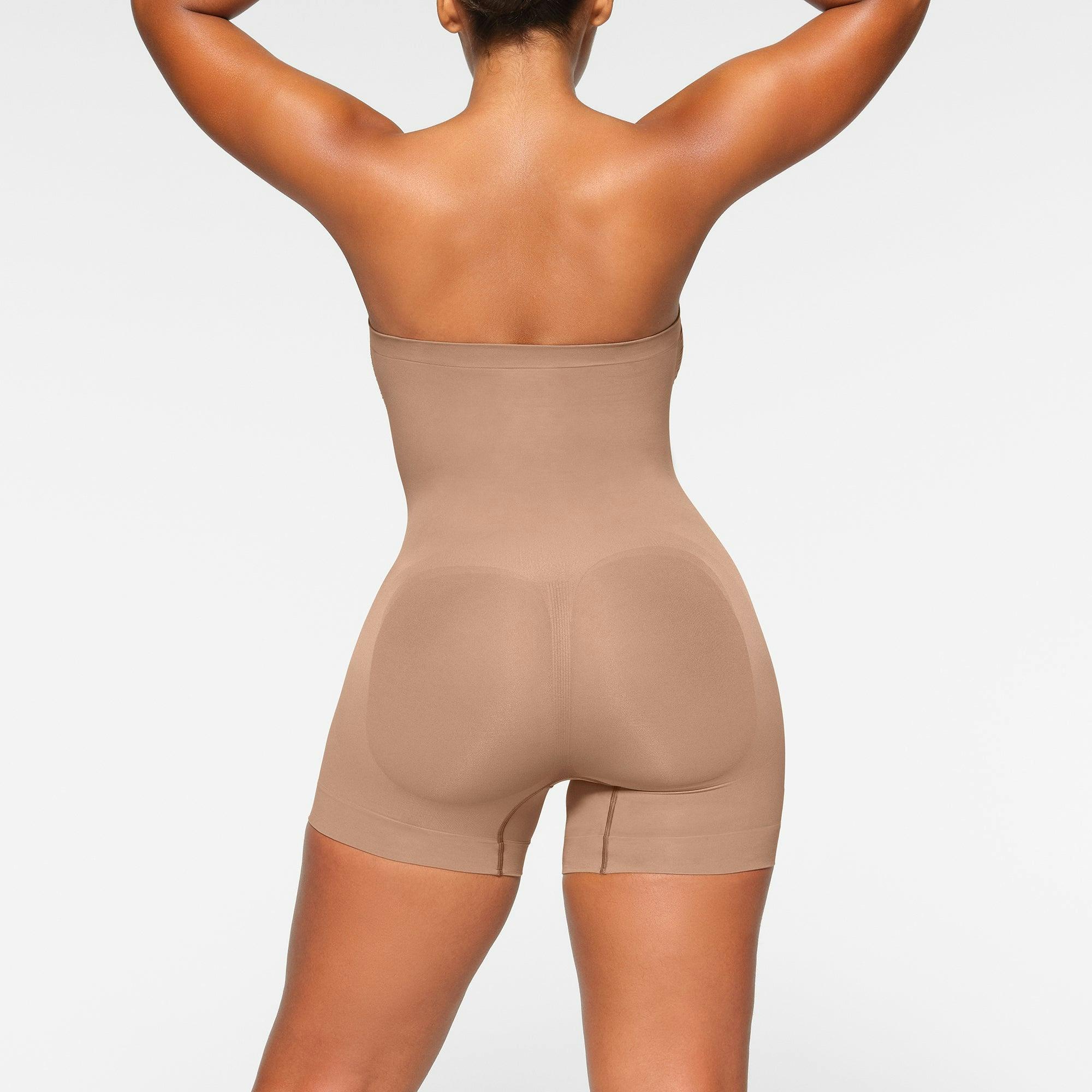 SEAMLESS SCULPT STRAPLESS SHORTIE BODYSUIT | SIENNA Product Image