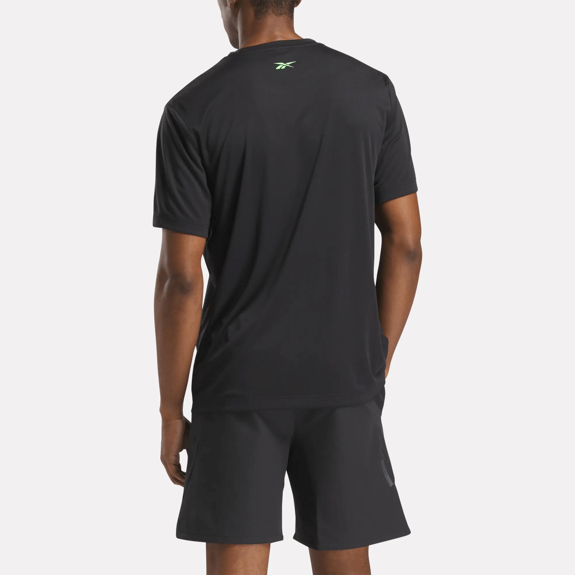 Men's No Matter the Distance Graphic T-Shirt Male Product Image