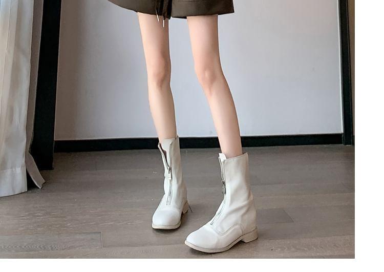 Drawstring Waist Plain Faux Leather Shorts Product Image