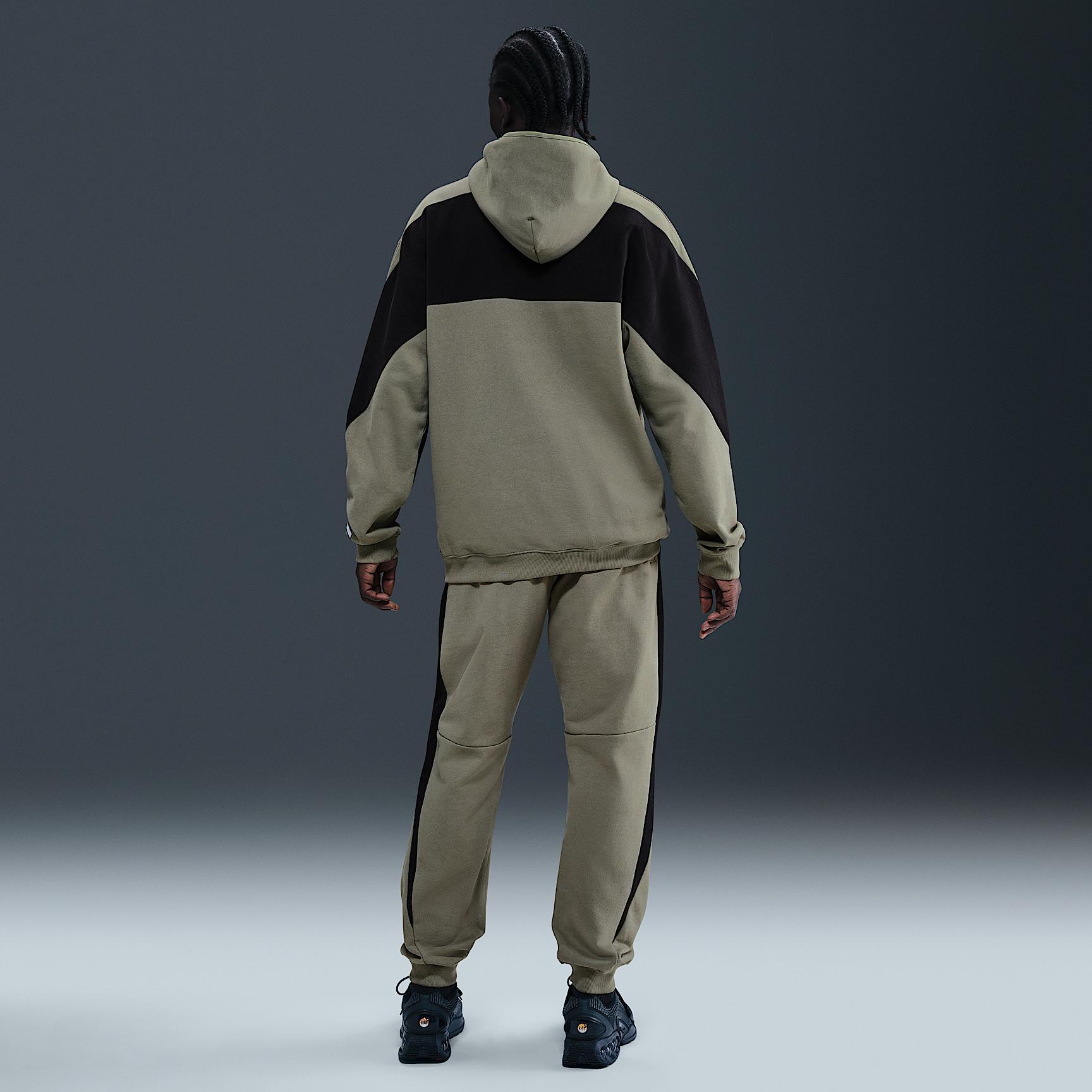 Nike Men's Air Fleece Pullover Hoodie Product Image