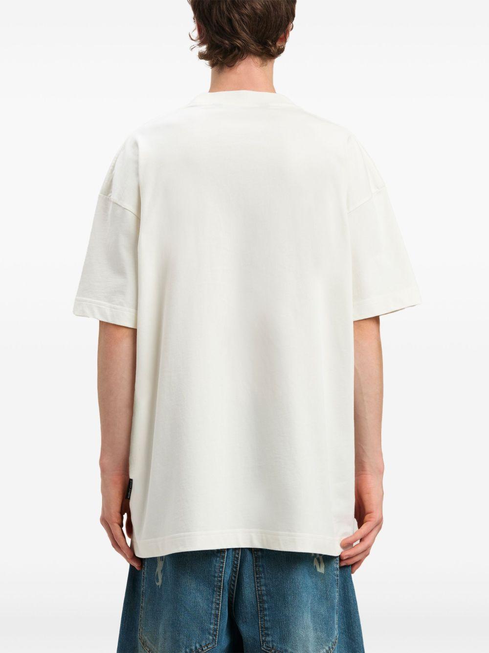 Bear In Mind T-shirt Product Image