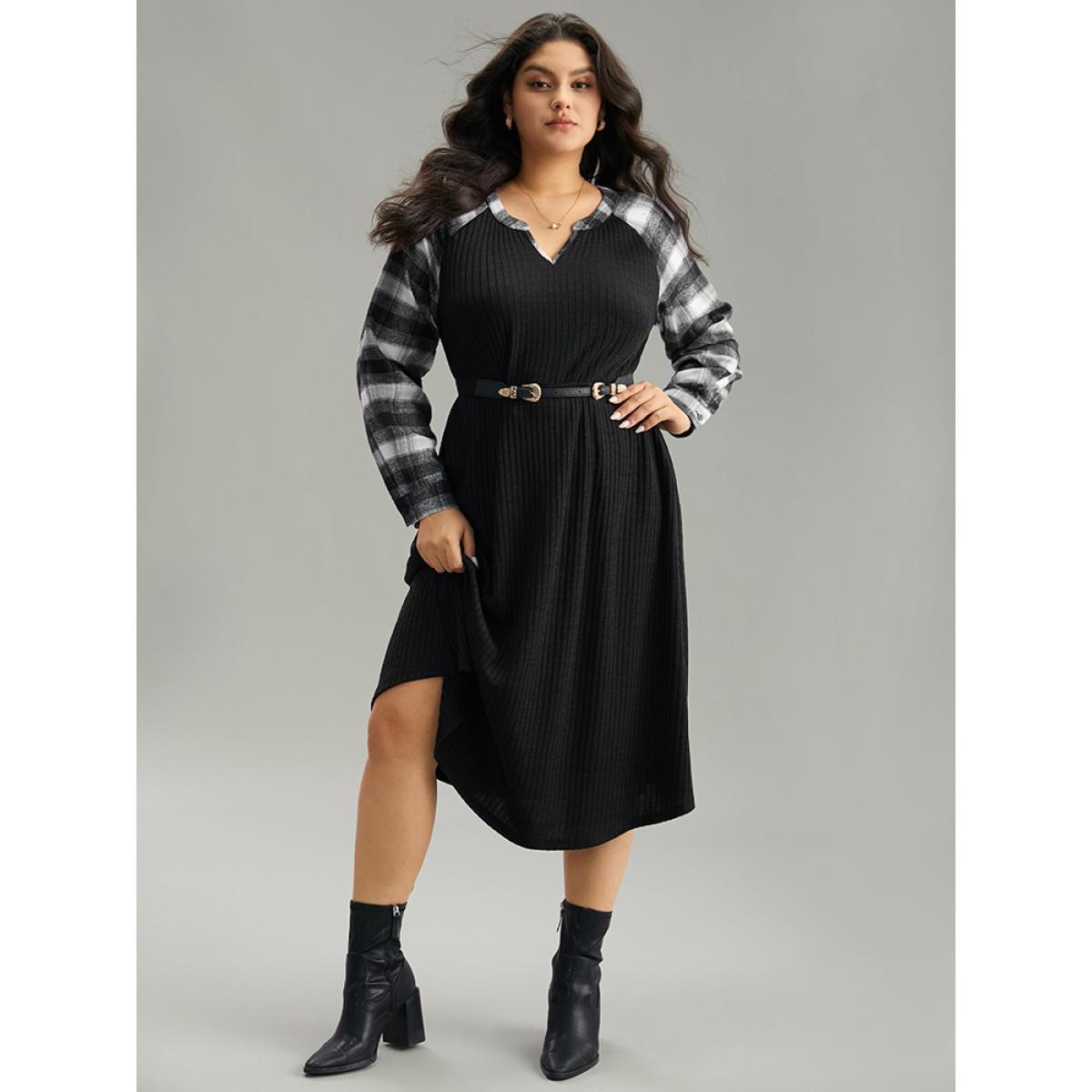 Plus Size Rib Knit Plaid Patchwork Pocket Notched Dress Black Women Casual Patchwork Notched collar Long Sleeve Curvy Midi Dress BloomChic 12/L Product Image