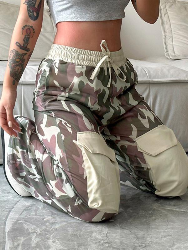 Mesh Camo Print Splice Big Pocket Cargo Pants Product Image