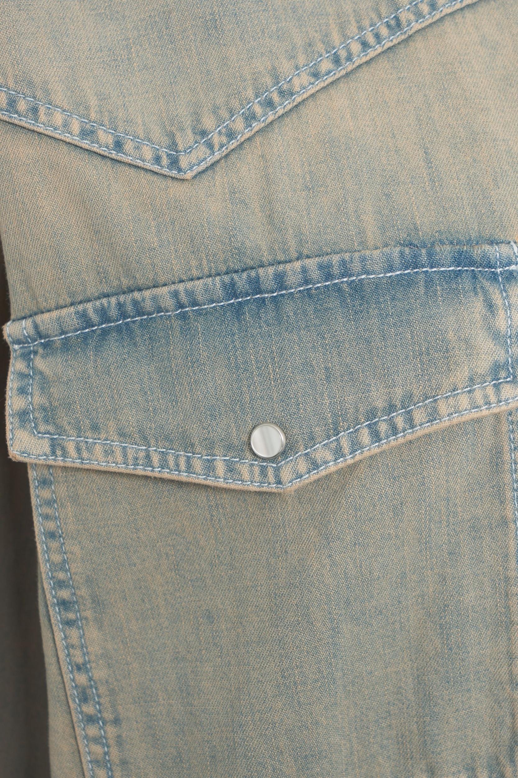 Western denim shirt Product Image