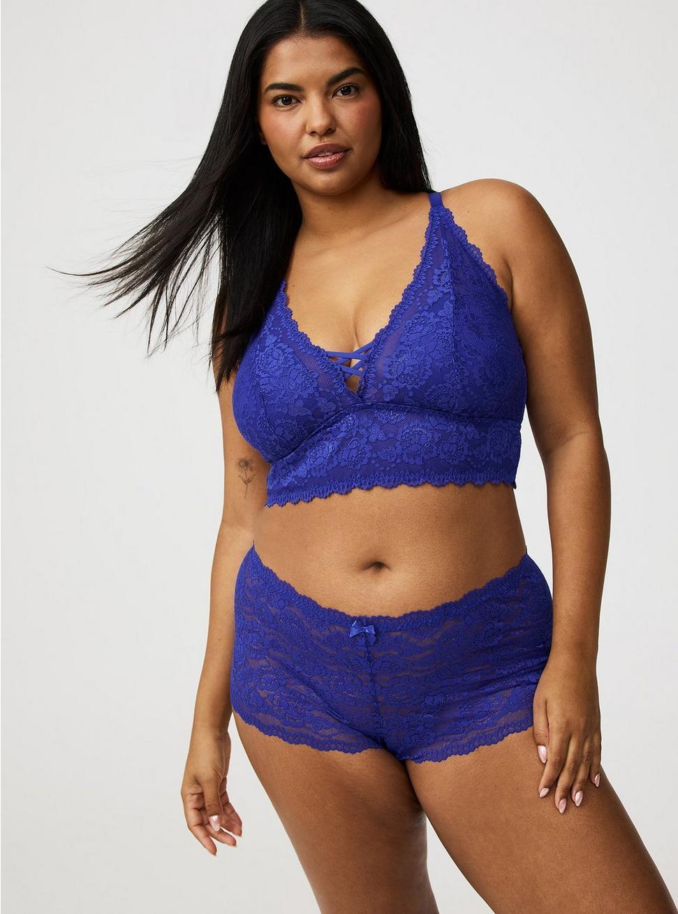 Lightly Lined Lace Bralette Product Image