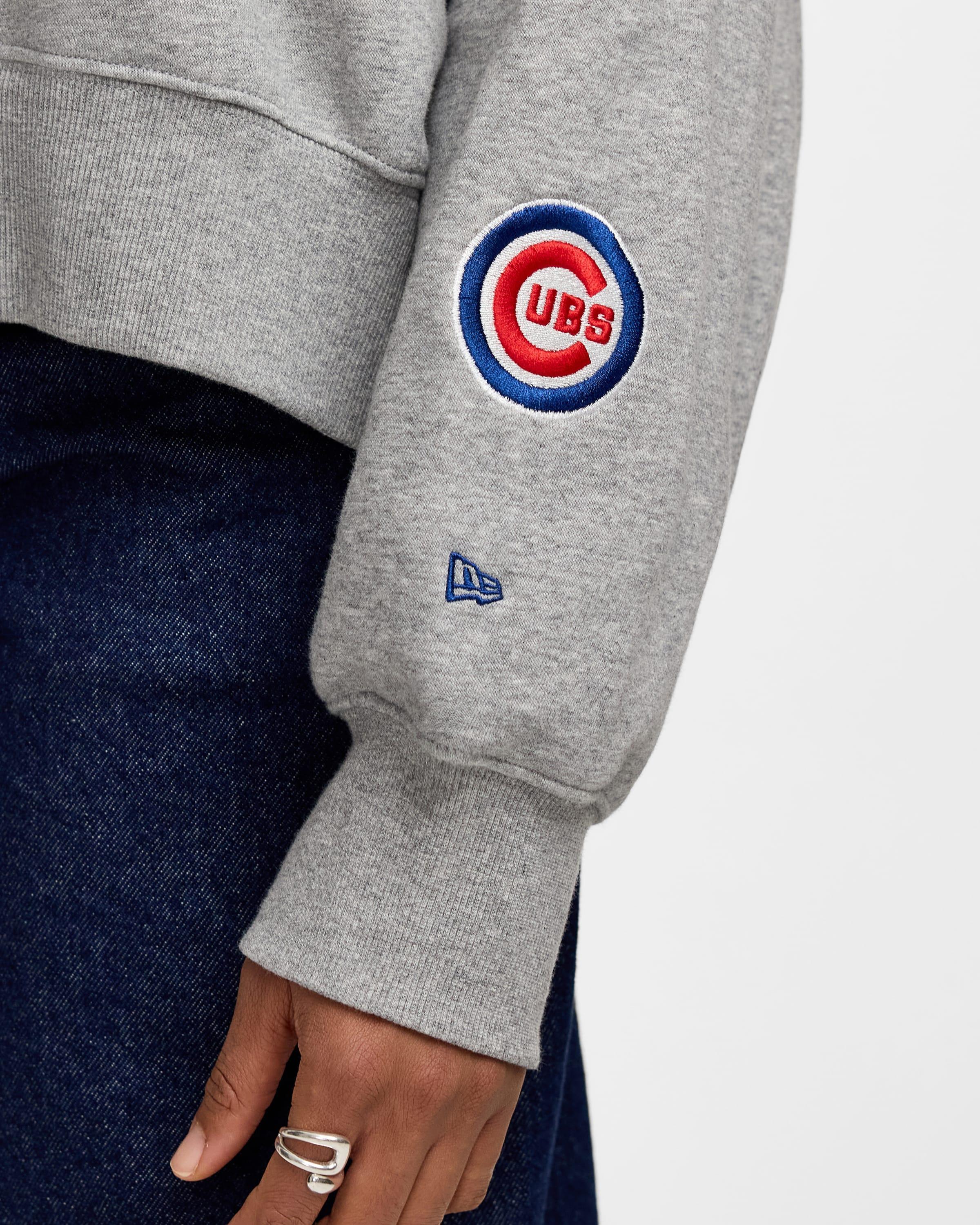 Chicago Cubs Sport Classics Women's Crewneck Female Product Image