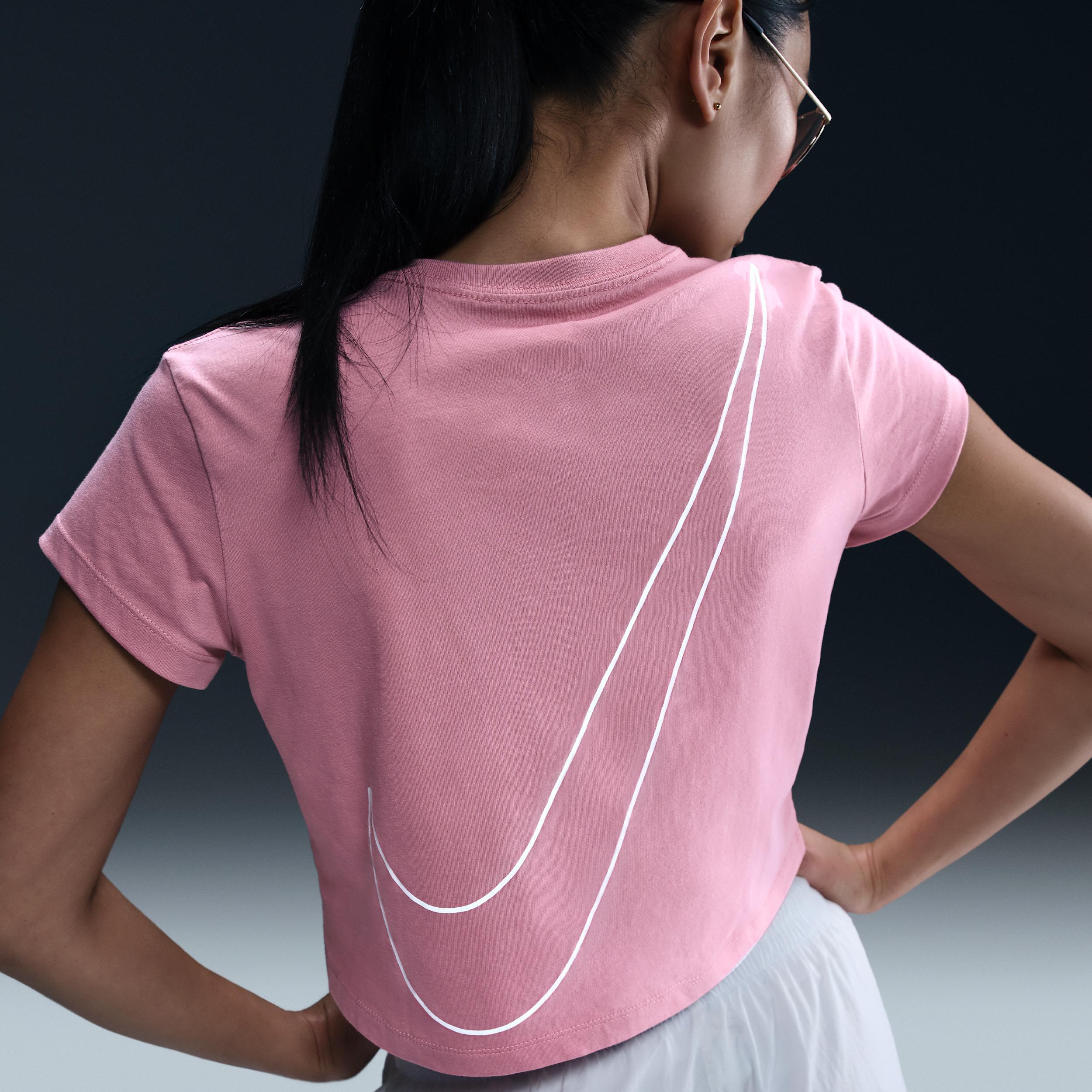 Womens Nike Sportswear Club Short-Sleeve Cropped Graphic T-Shirt | HF9456-646 Product Image