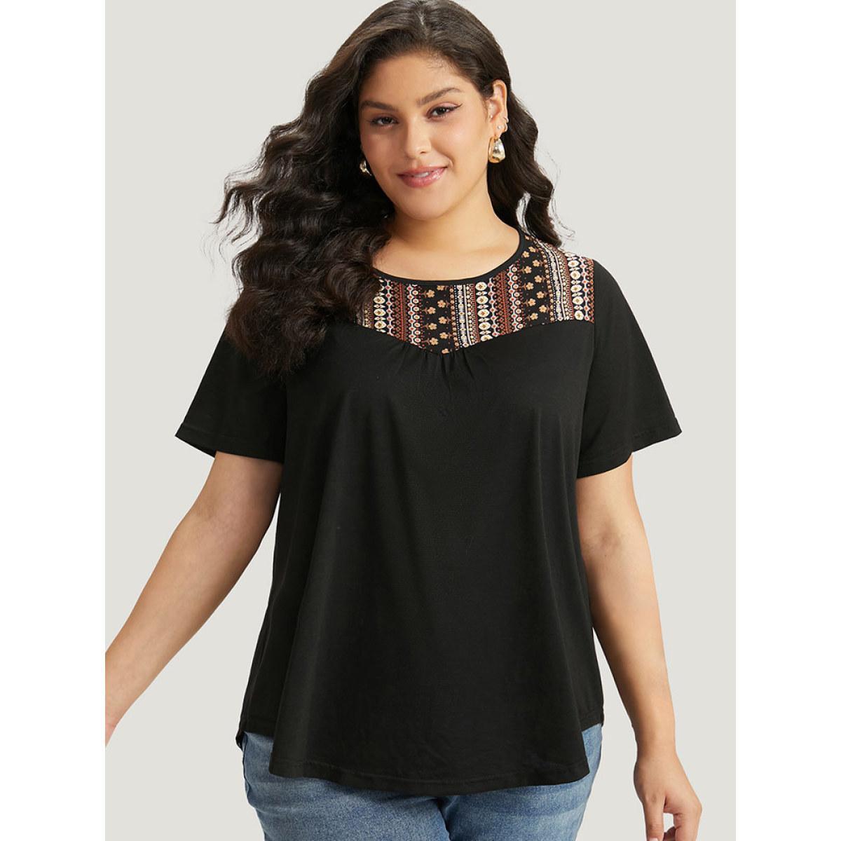 Plus Size Bandana Striped Patchwork Gathered T-shirt Black Women Elegant Printed Bohemian Print Round Neck Dailywear T-shirts BloomChic 12/L Product Image