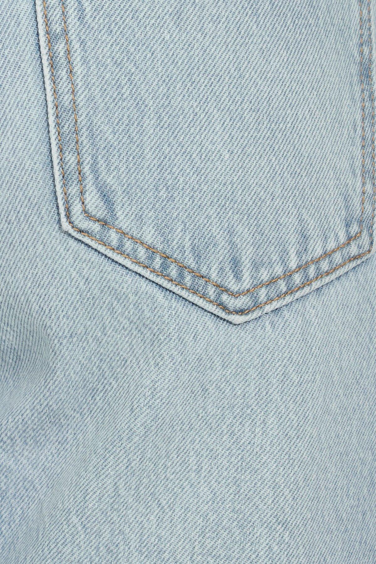 '90s Straight Jeans Product Image