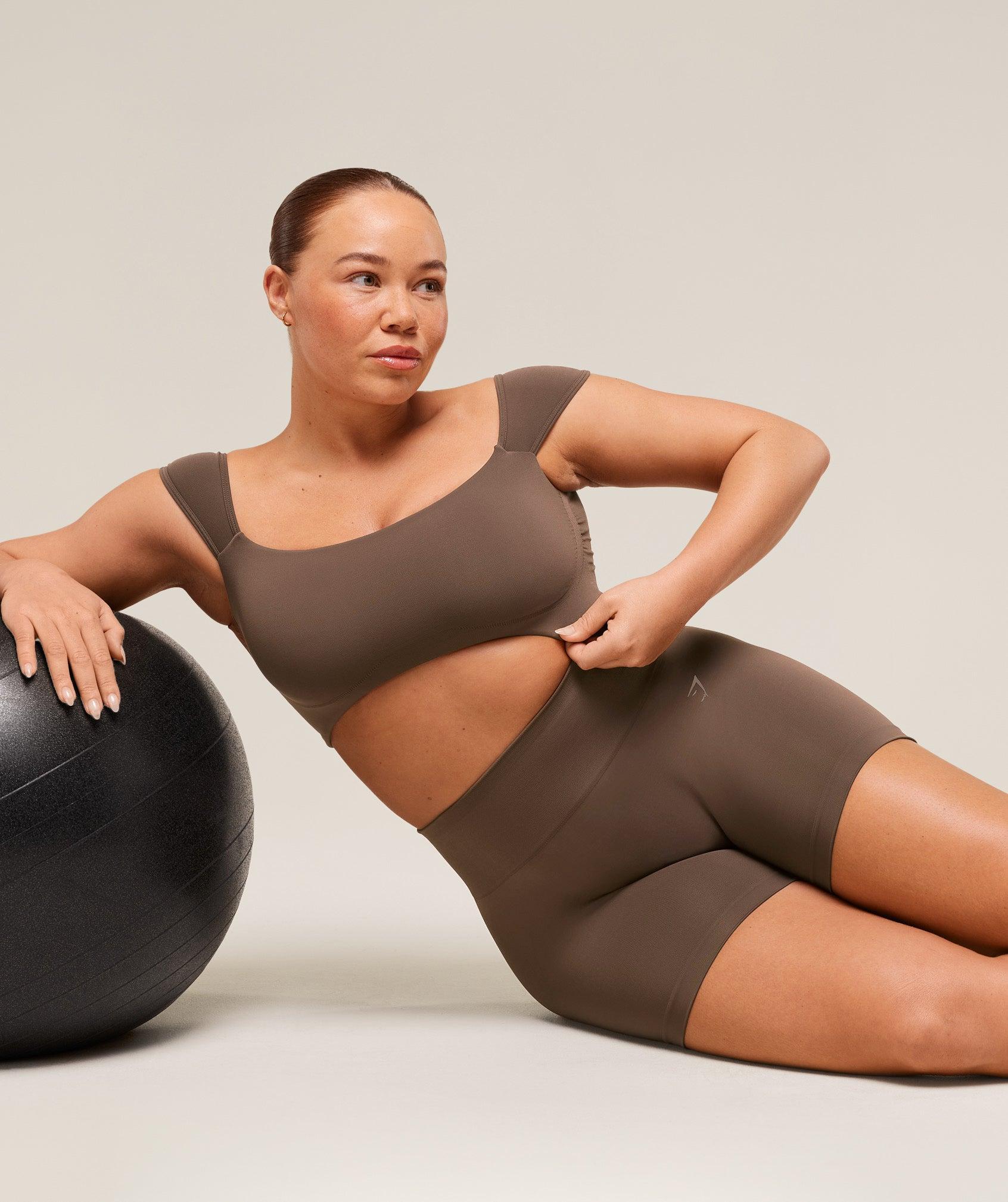 Gymshark Soft Sculpt Cap Sleeve Bralette - Walnut Brown Female Product Image