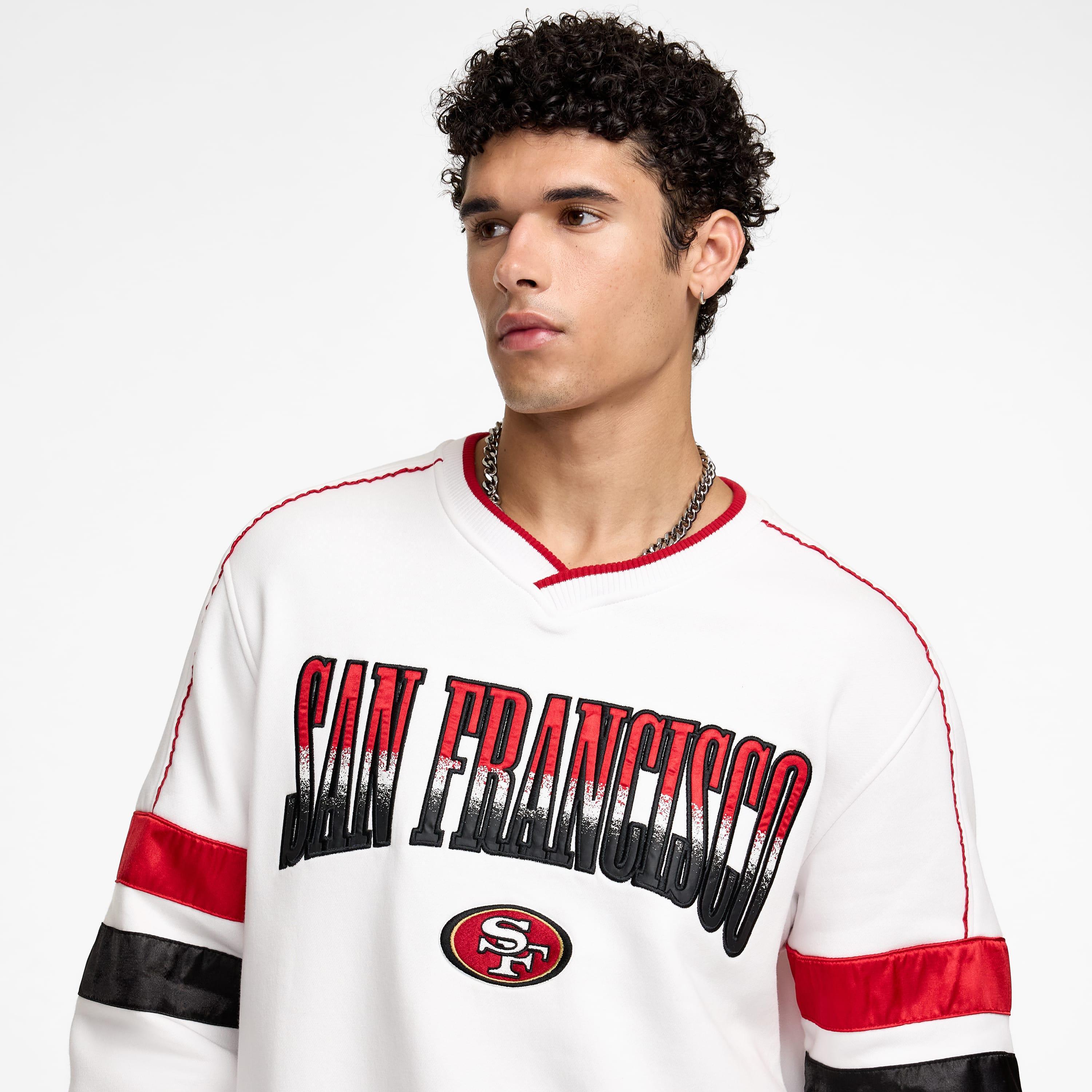 Las Vegas Raiders Sport Classics White Crewneck Male Product Image