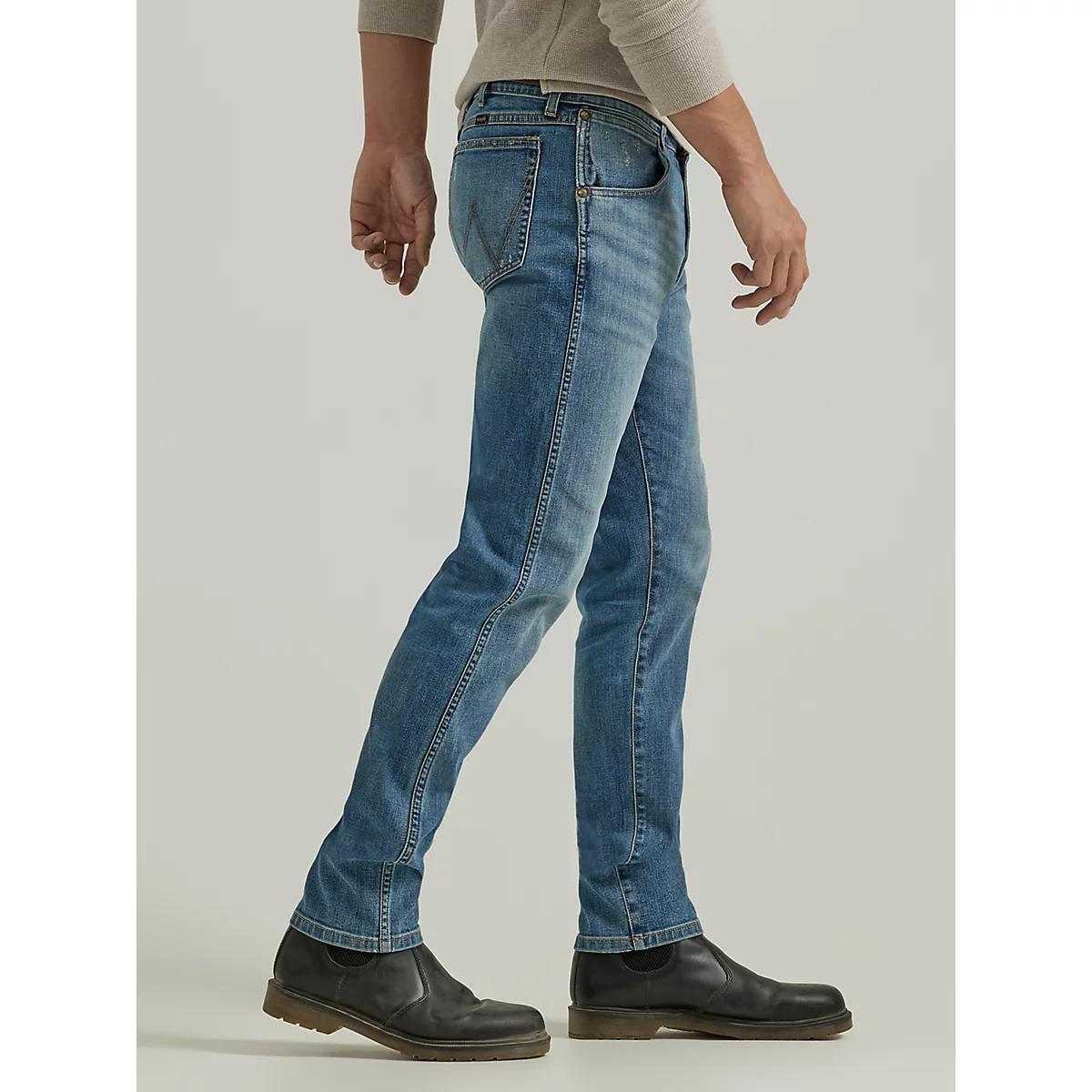 Men's Tapered Fit Jean in Light Wash Product Image