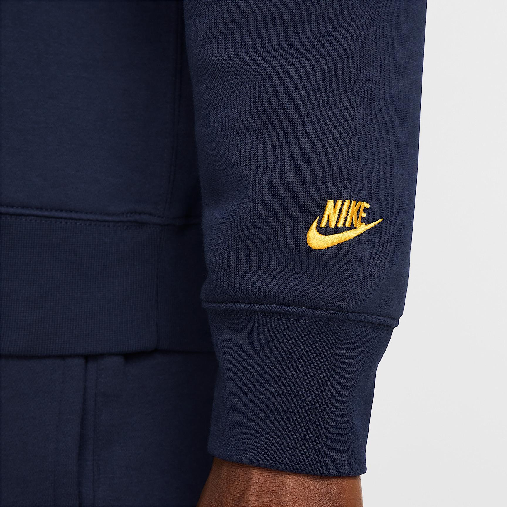 Nike Mens Club Fleece Crew | HJ2173-480 Product Image