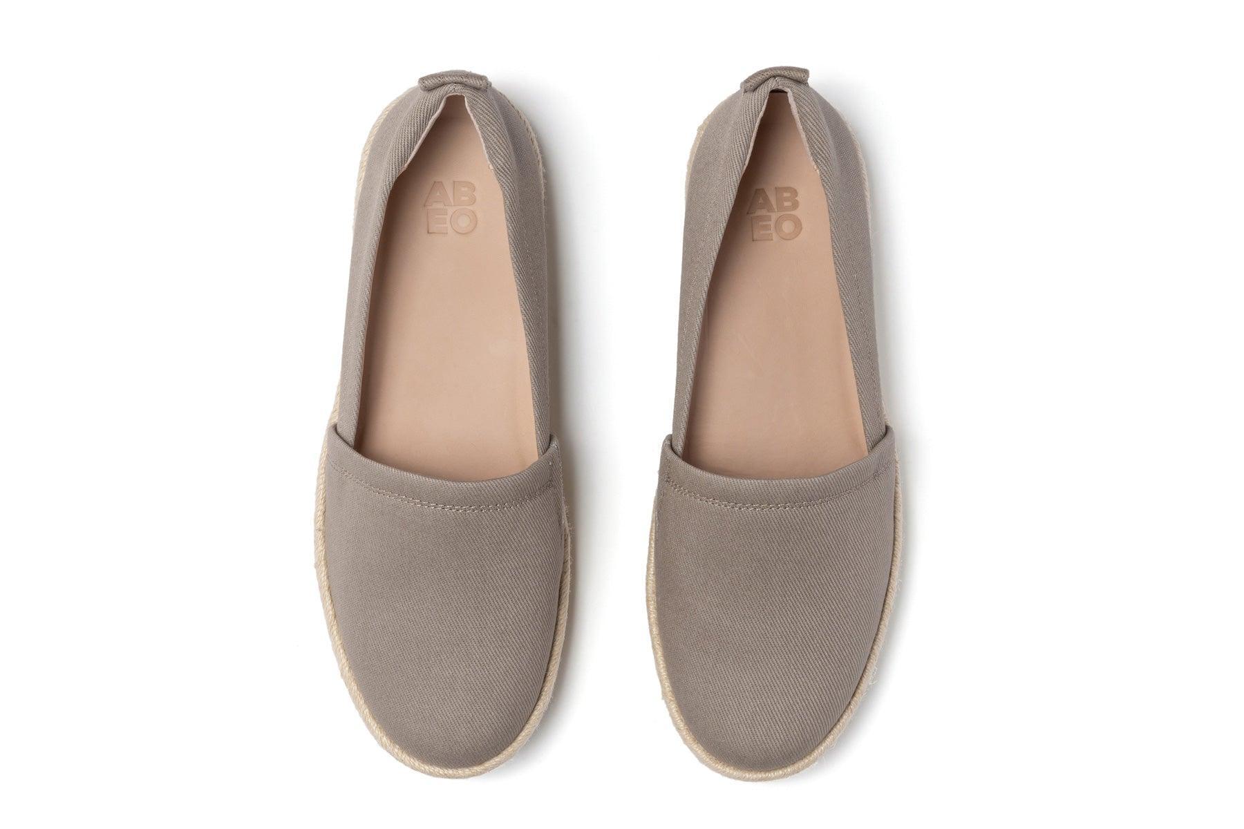 Isle Slip On Female Product Image