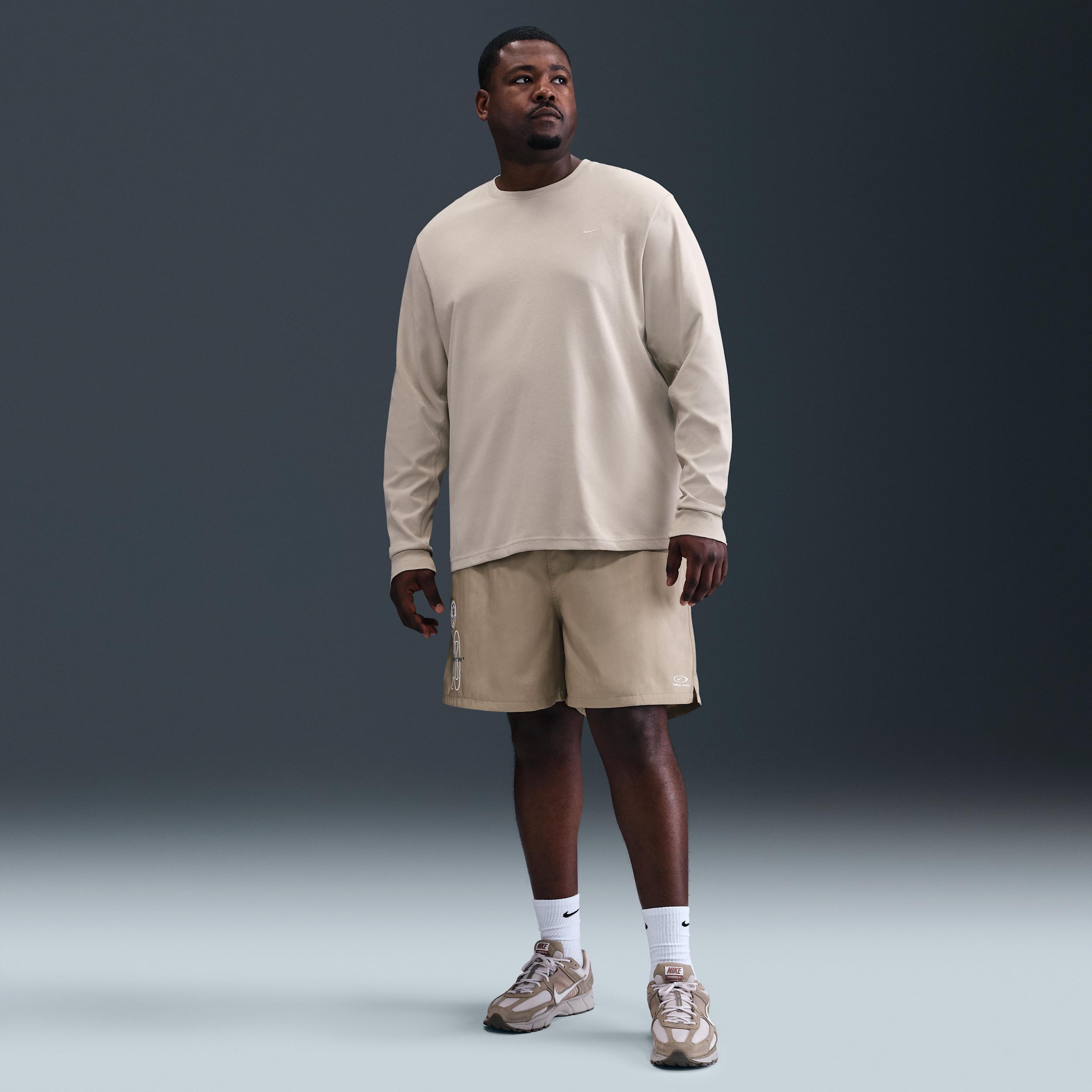 Nike Mens Club Flow Shorts | IB8551-464 Product Image