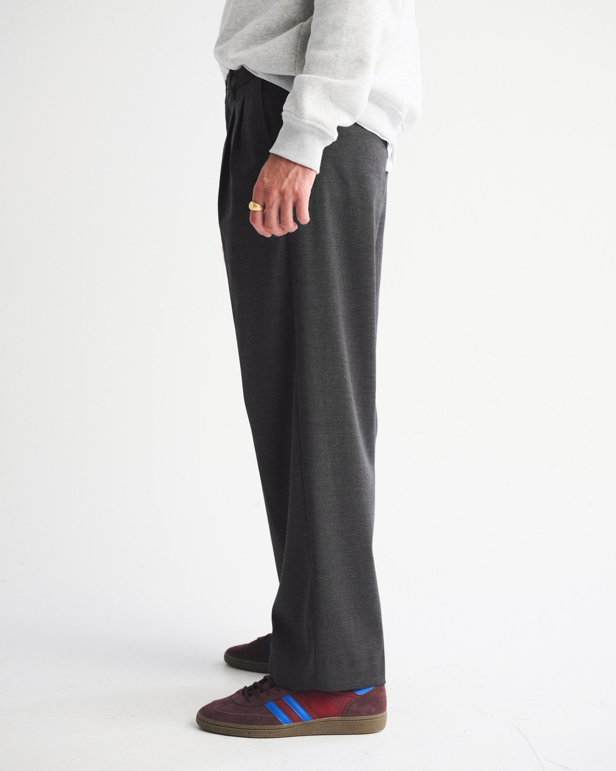 Pleated Baggy Trouser Product Image