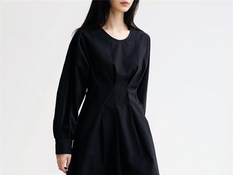 Long-Sleeve Round Neck Plain Midi A-Line Dress Product Image