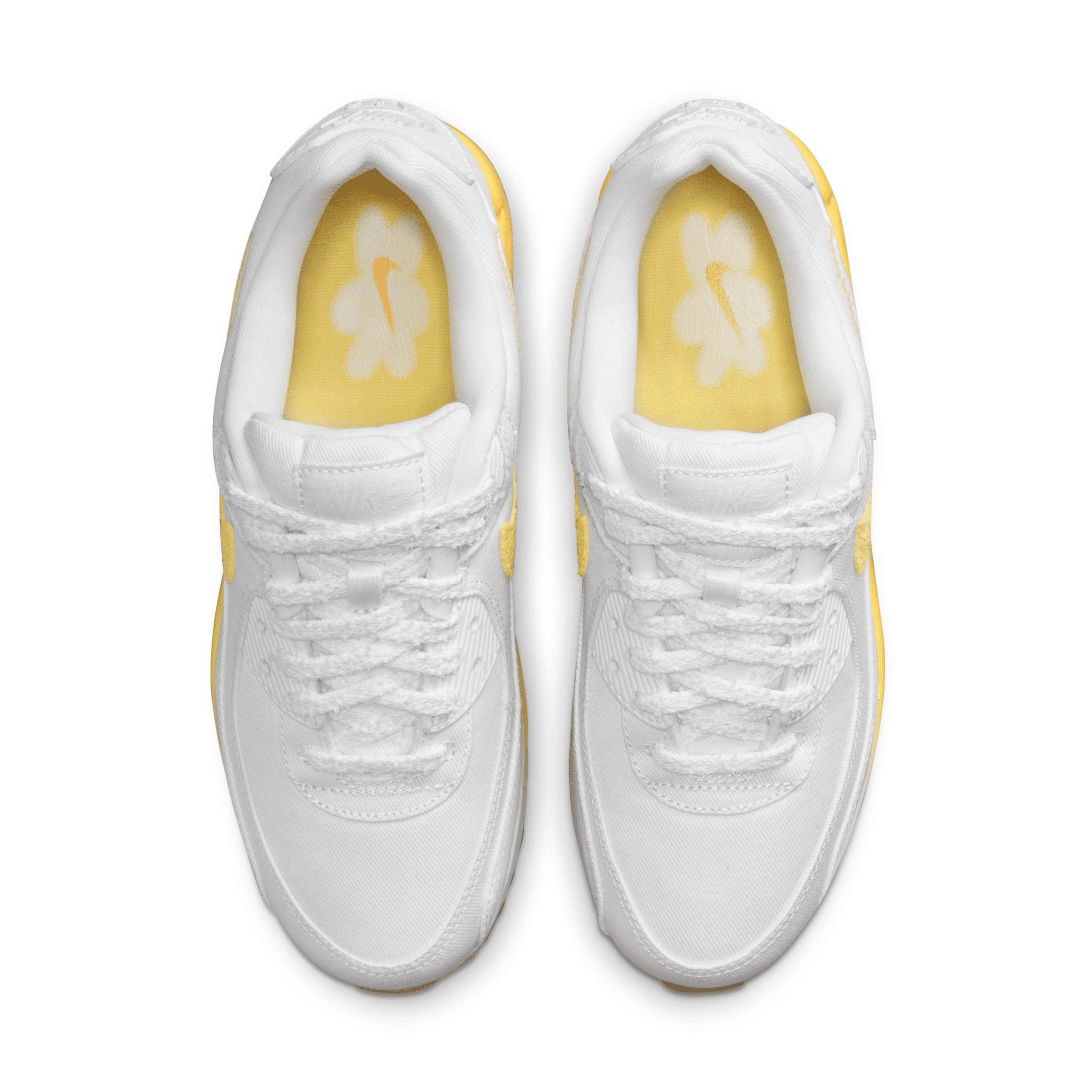 Nike Women's Air Max 90 Shoes Product Image