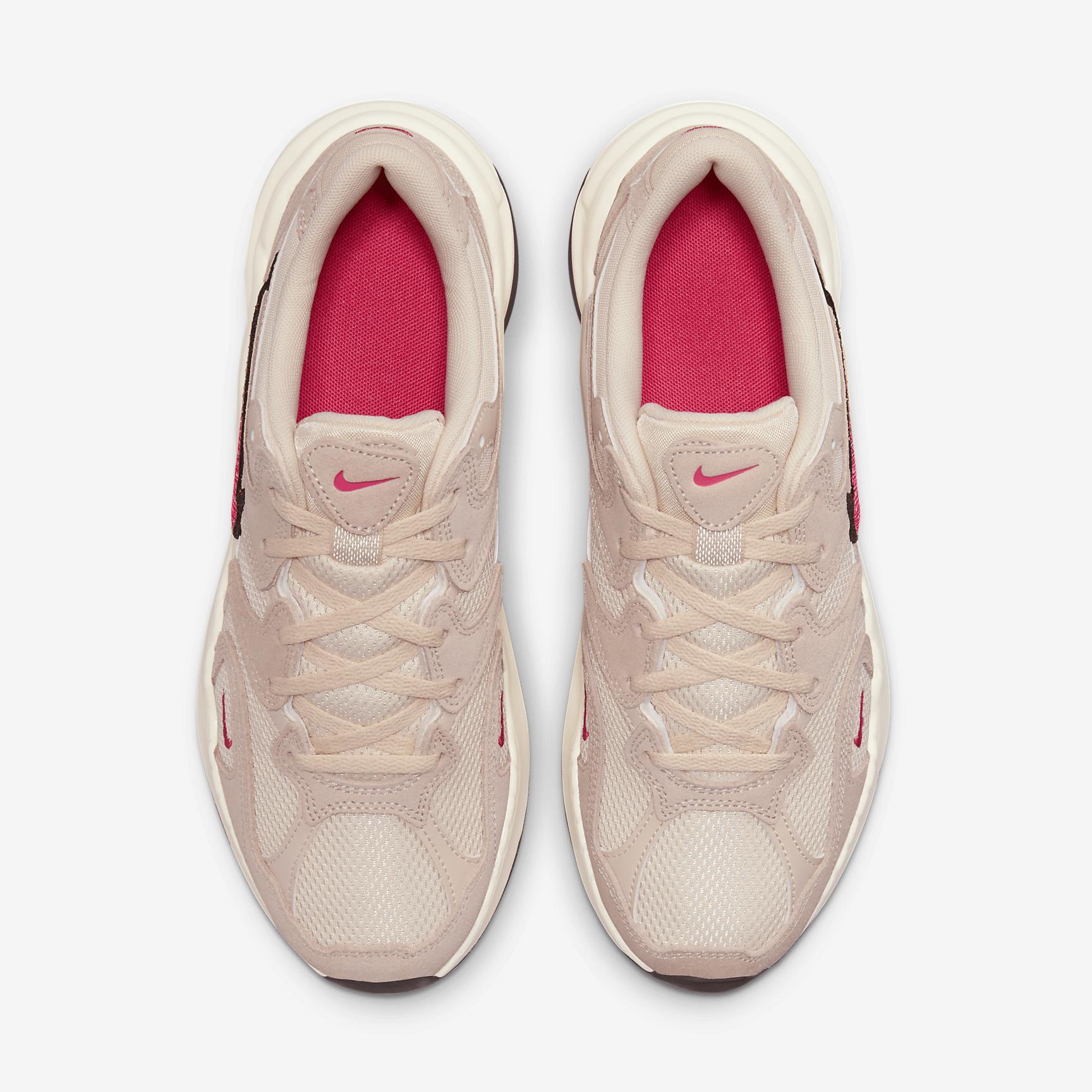 Nike Women's AL8 Shoes Product Image