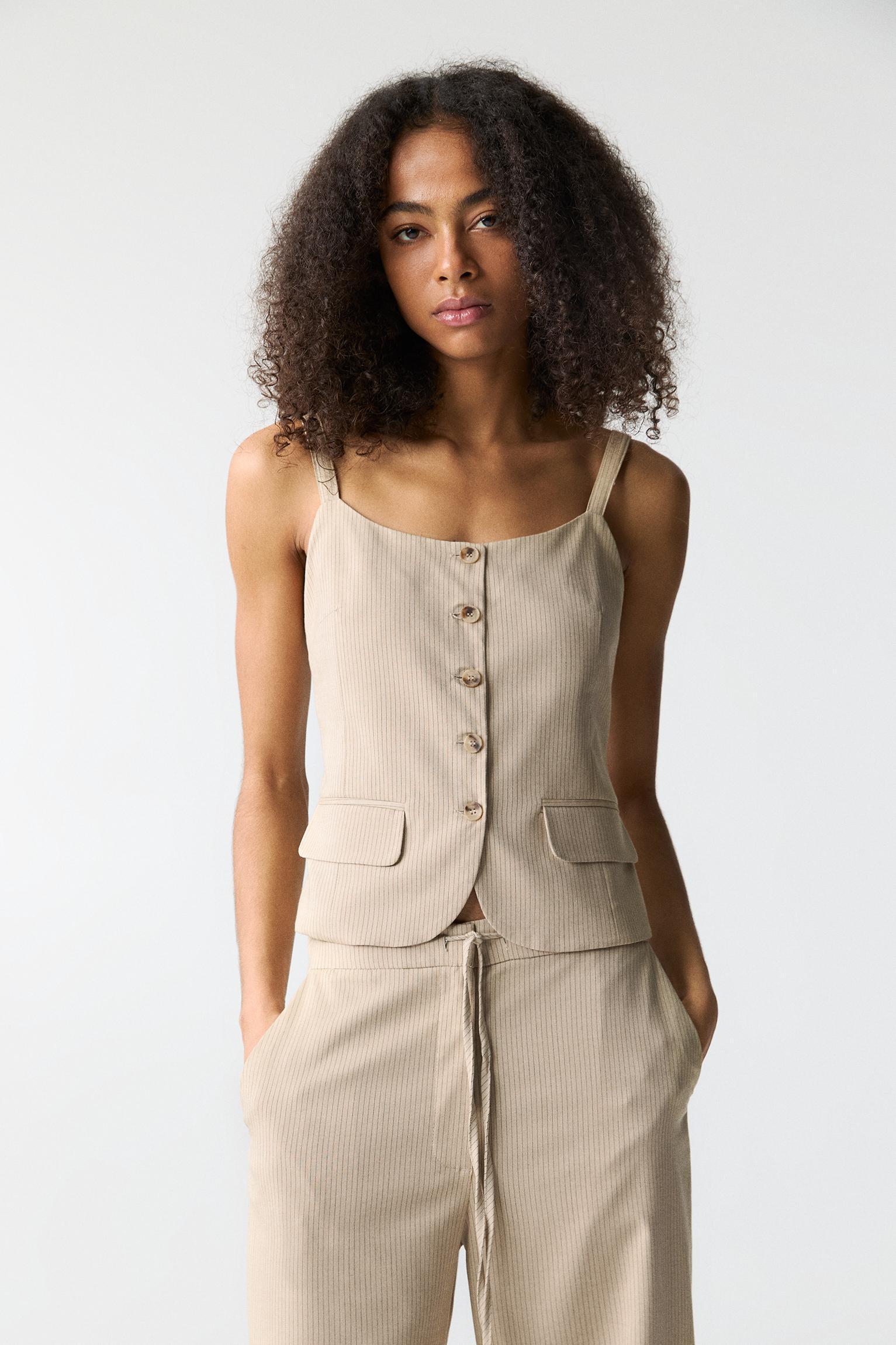 Striped vest Product Image