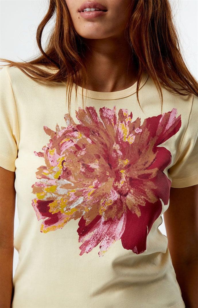 Women's Floral Motif Skimmer T-Shirt Product Image