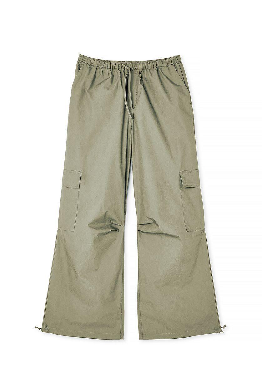 Drawstring Loose Mid Waist Cargo Pants Product Image