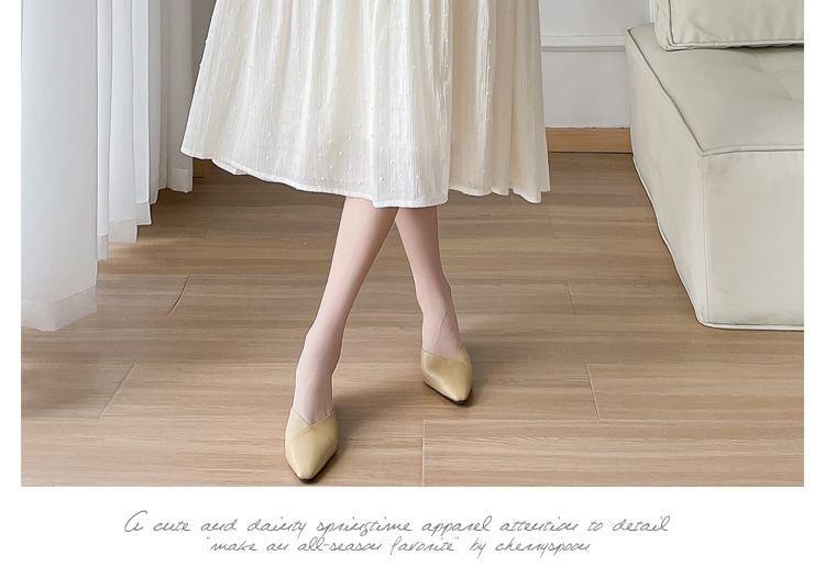 Maternity Short-Sleeve V-Neck Plain Midi A-Line Dress Product Image