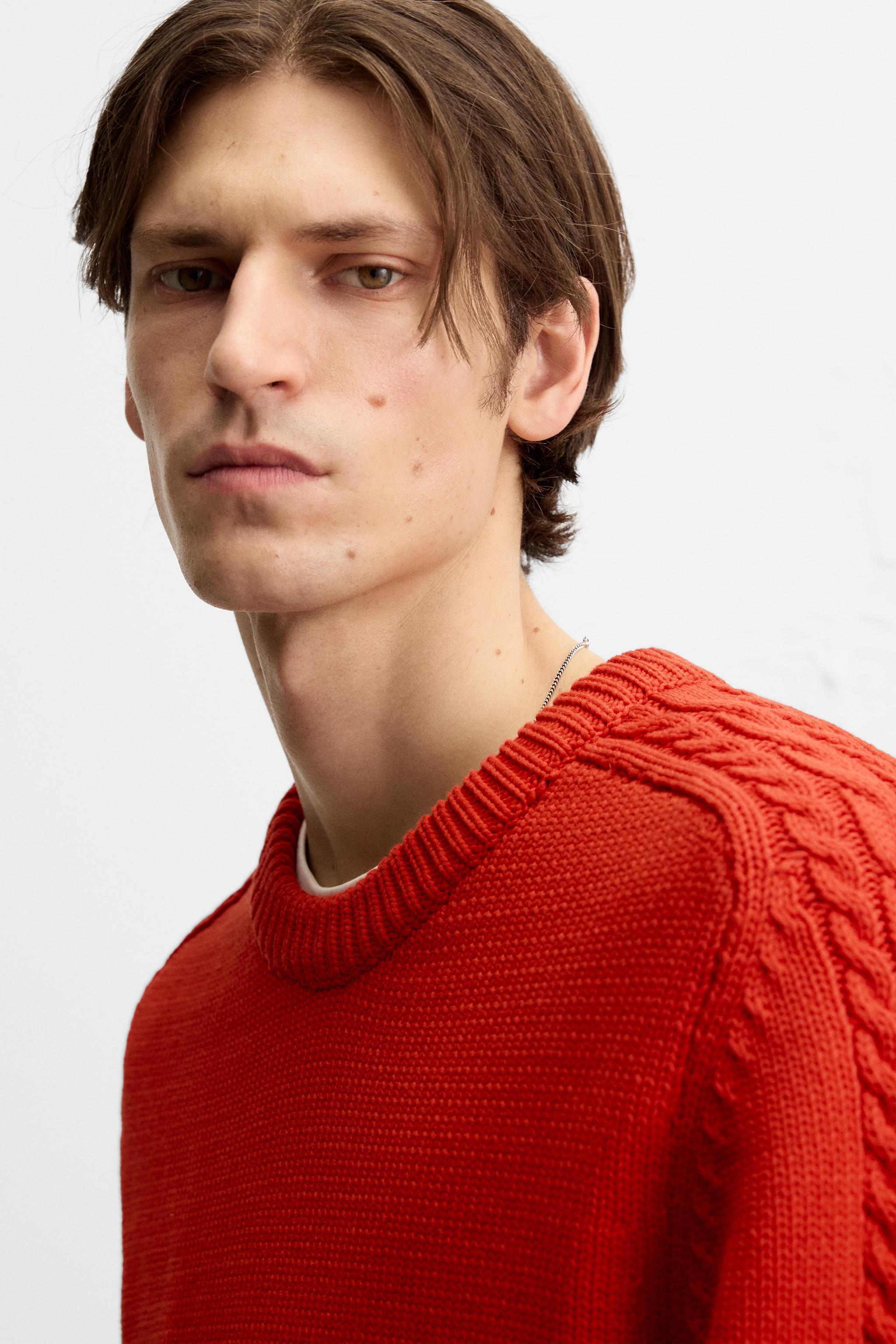 CABLE-KNIT SWEATER LIMITED EDITION Product Image