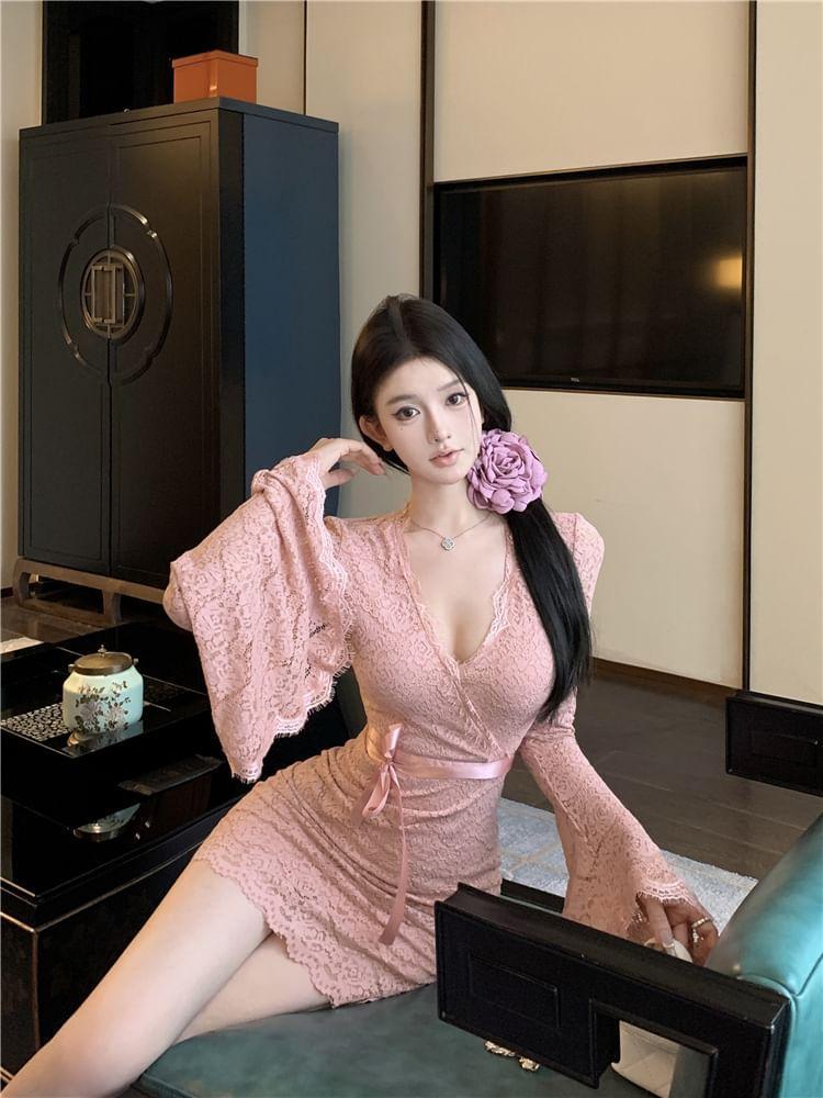 Long Sleeve V-Neck Floral Lace Bodycon Dress (Various Designs) Product Image