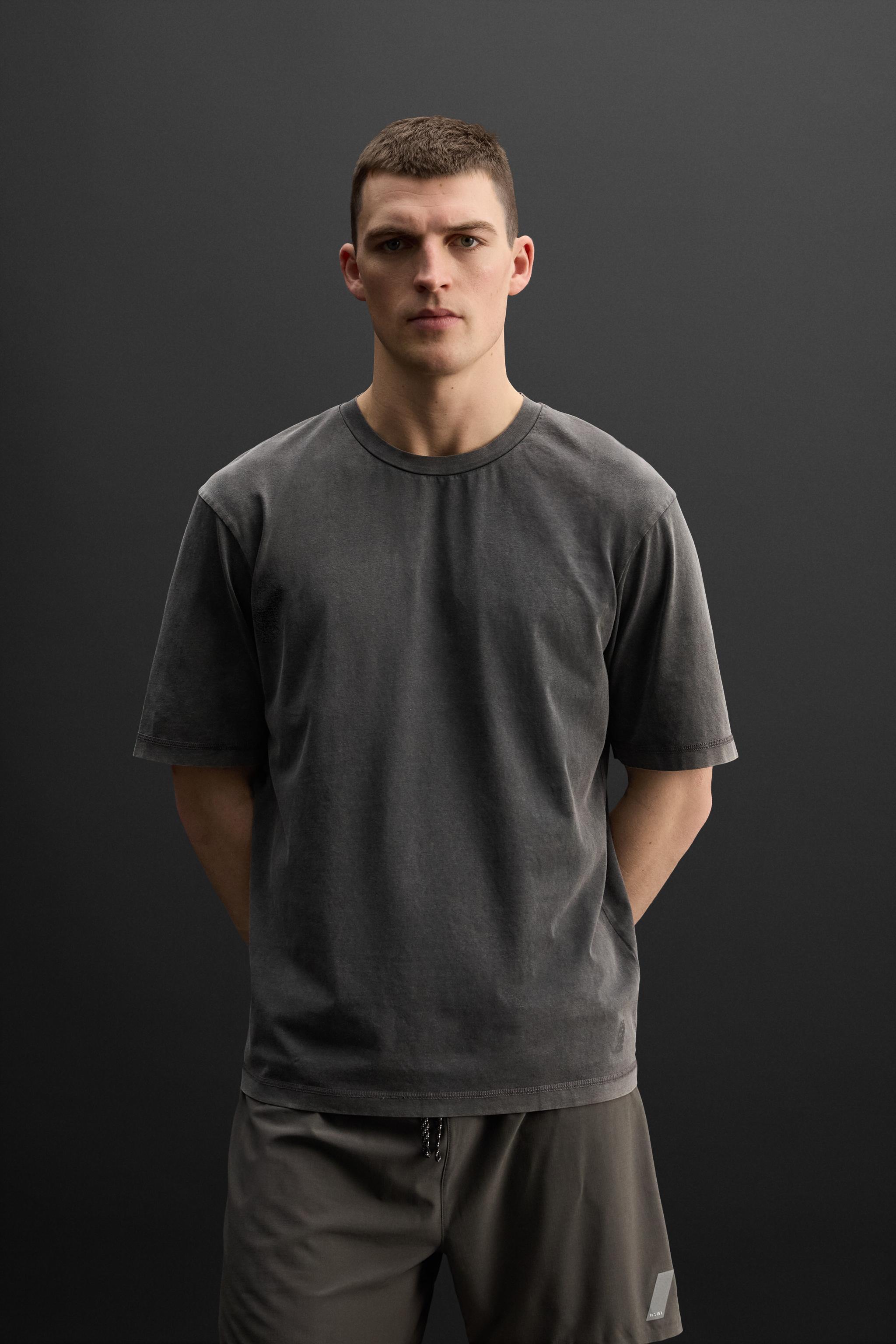 WASHED TRAINING T-SHIRT Product Image