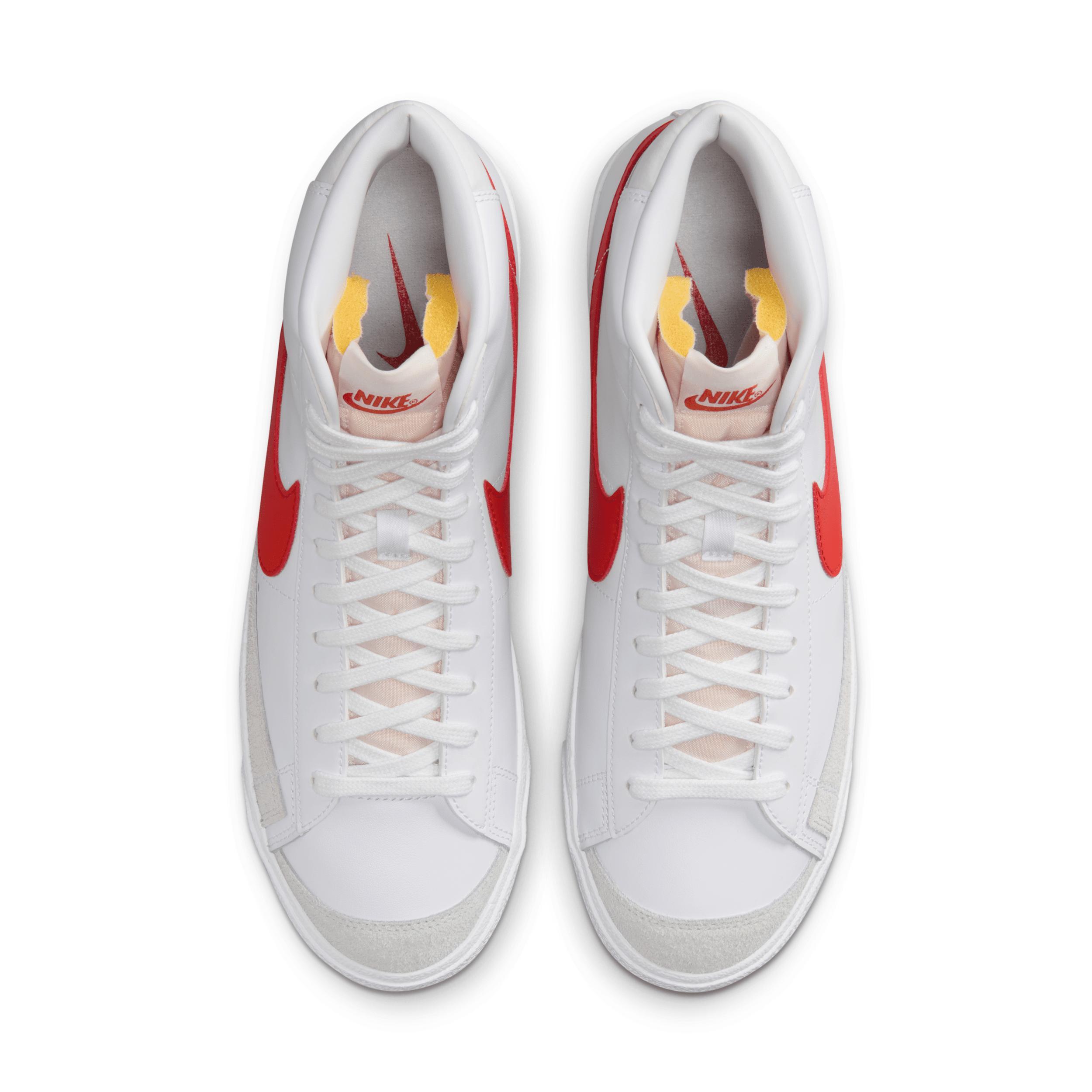 Nike Men's Blazer Mid '77 Vintage Shoes Product Image