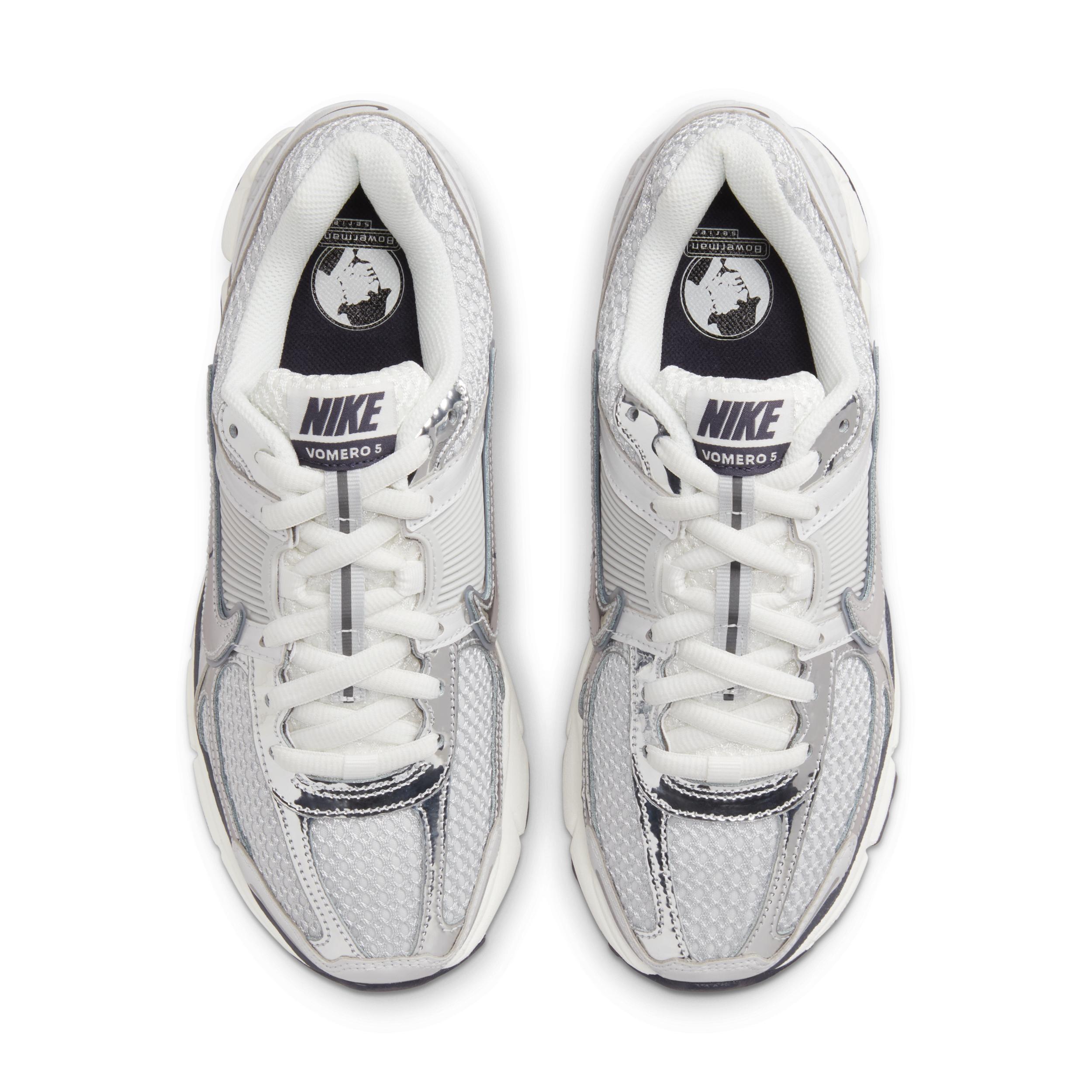 Nike Women's Zoom Vomero 5 Shoes Product Image