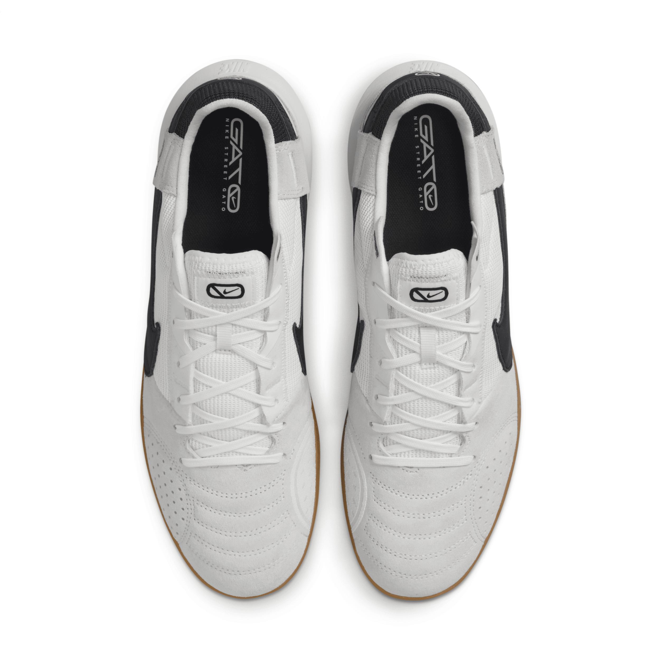 Nike Men's Streetgato Low-Top Soccer Shoes Product Image