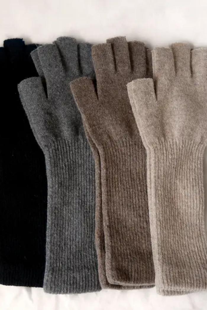 Long fingerless Wool Gloves Product Image