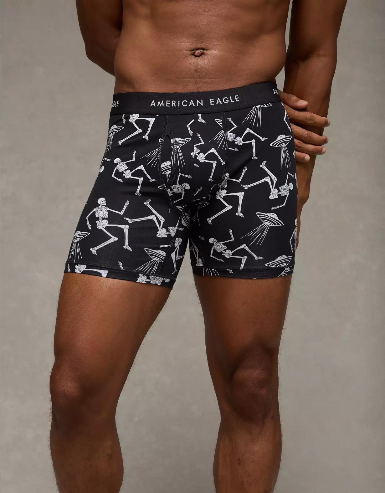 AEO Men's 6" Classic Boxer Brief Product Image