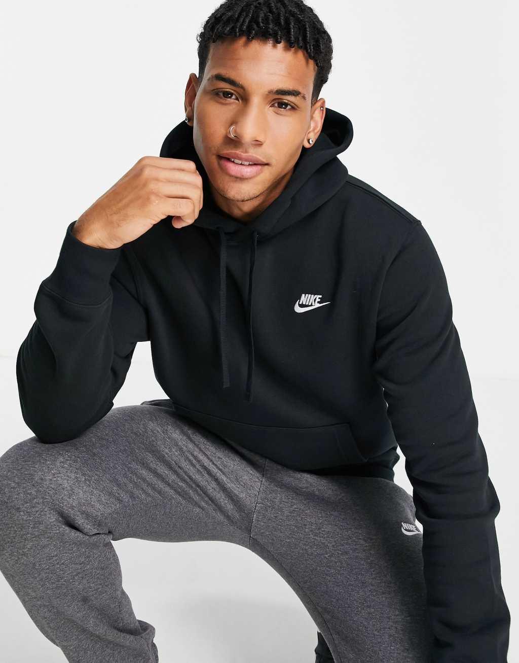 Nike Club Fleece hoodie in black Product Image