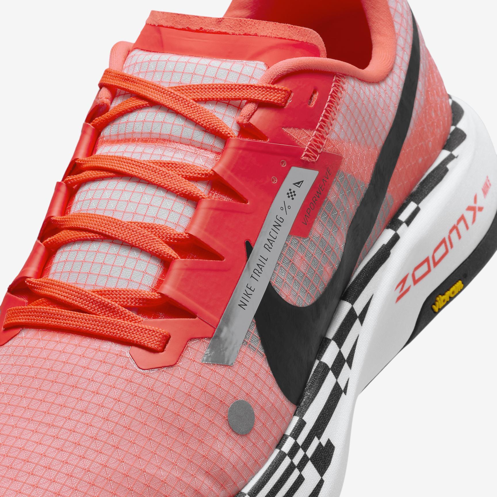 Nike Mens Ultrafly Trail Racing Shoes | DX1978-600 Product Image