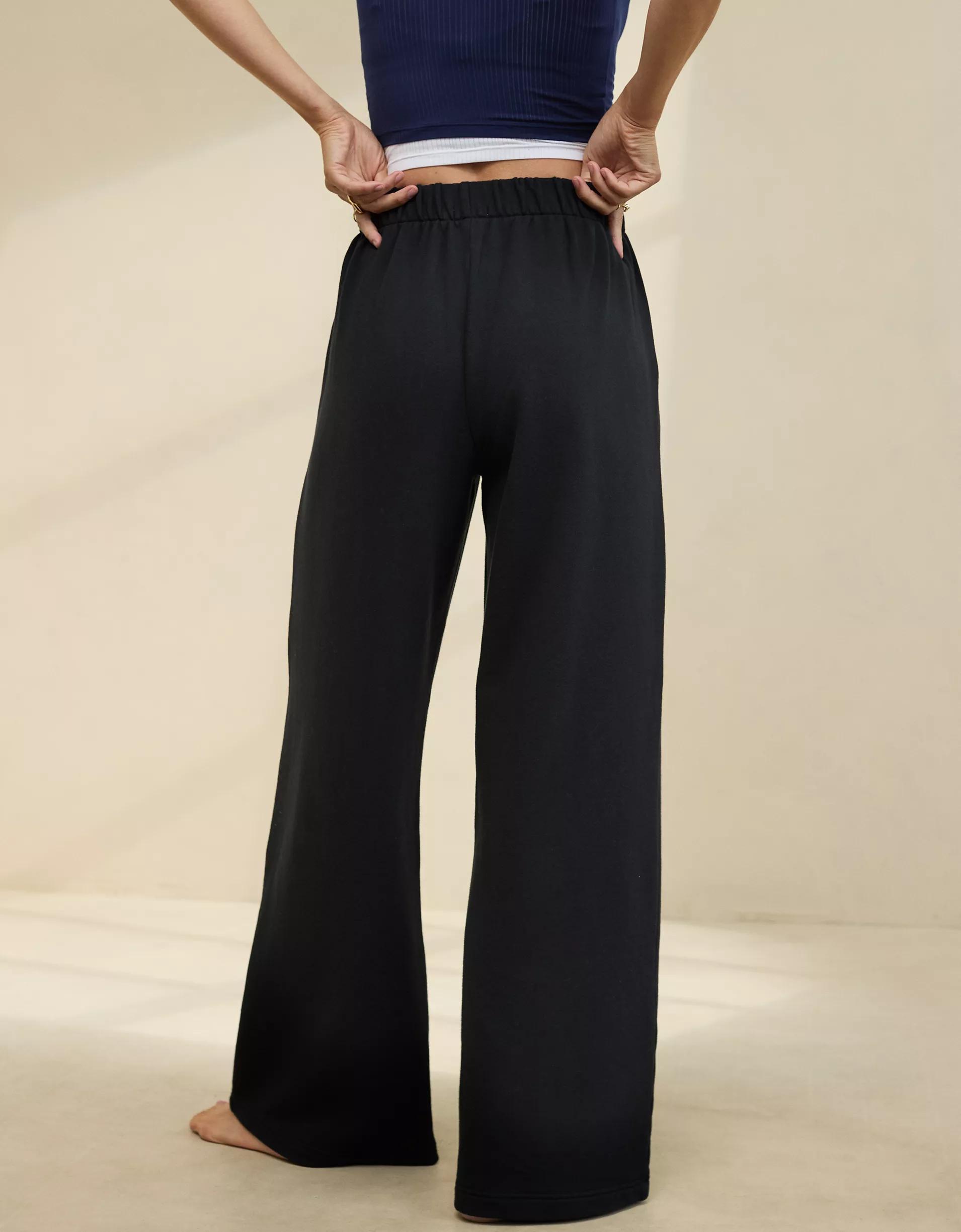 Aerie New Heights Fleece Trouser Product Image