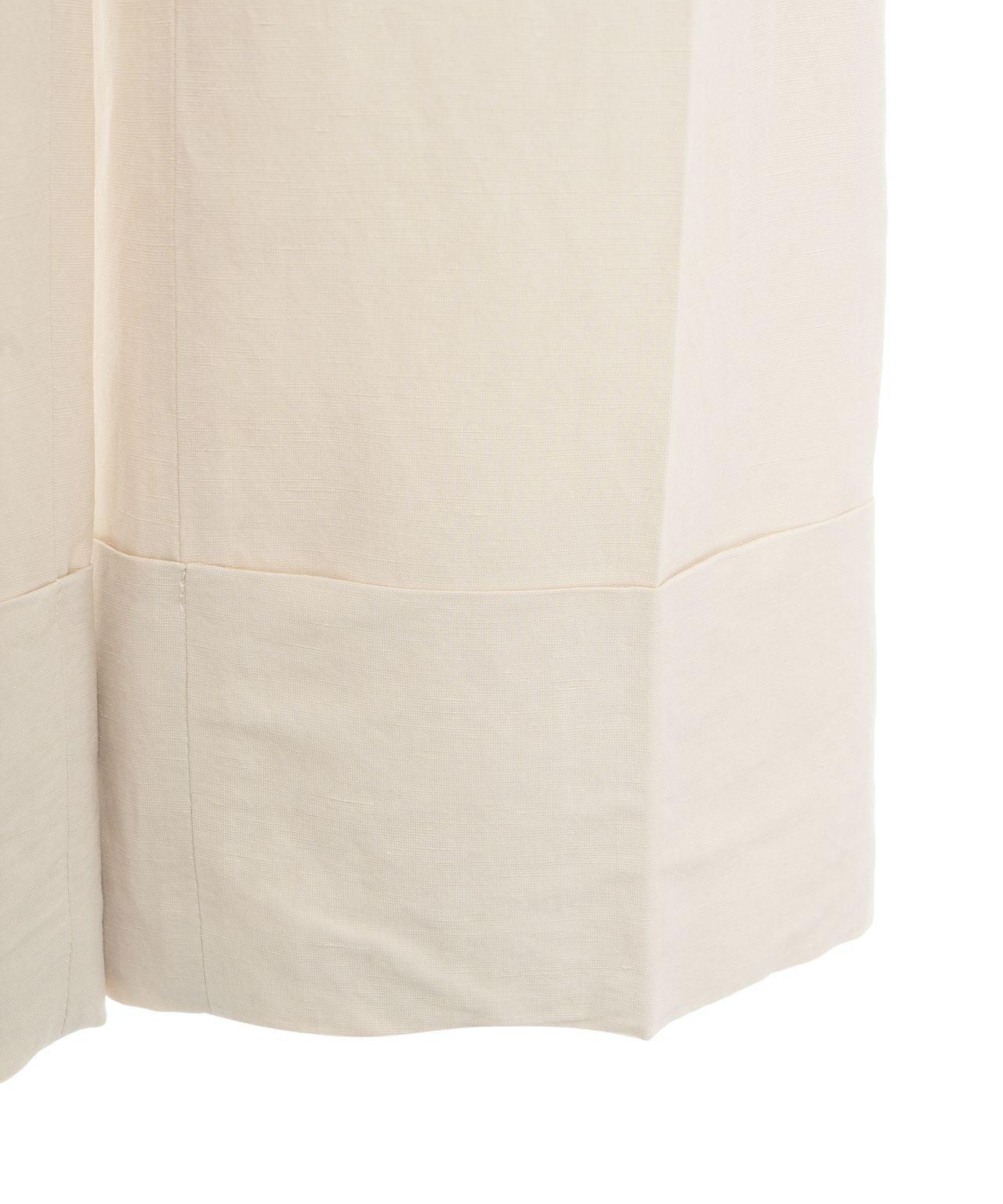 Linen pants with turn-ups Product Image