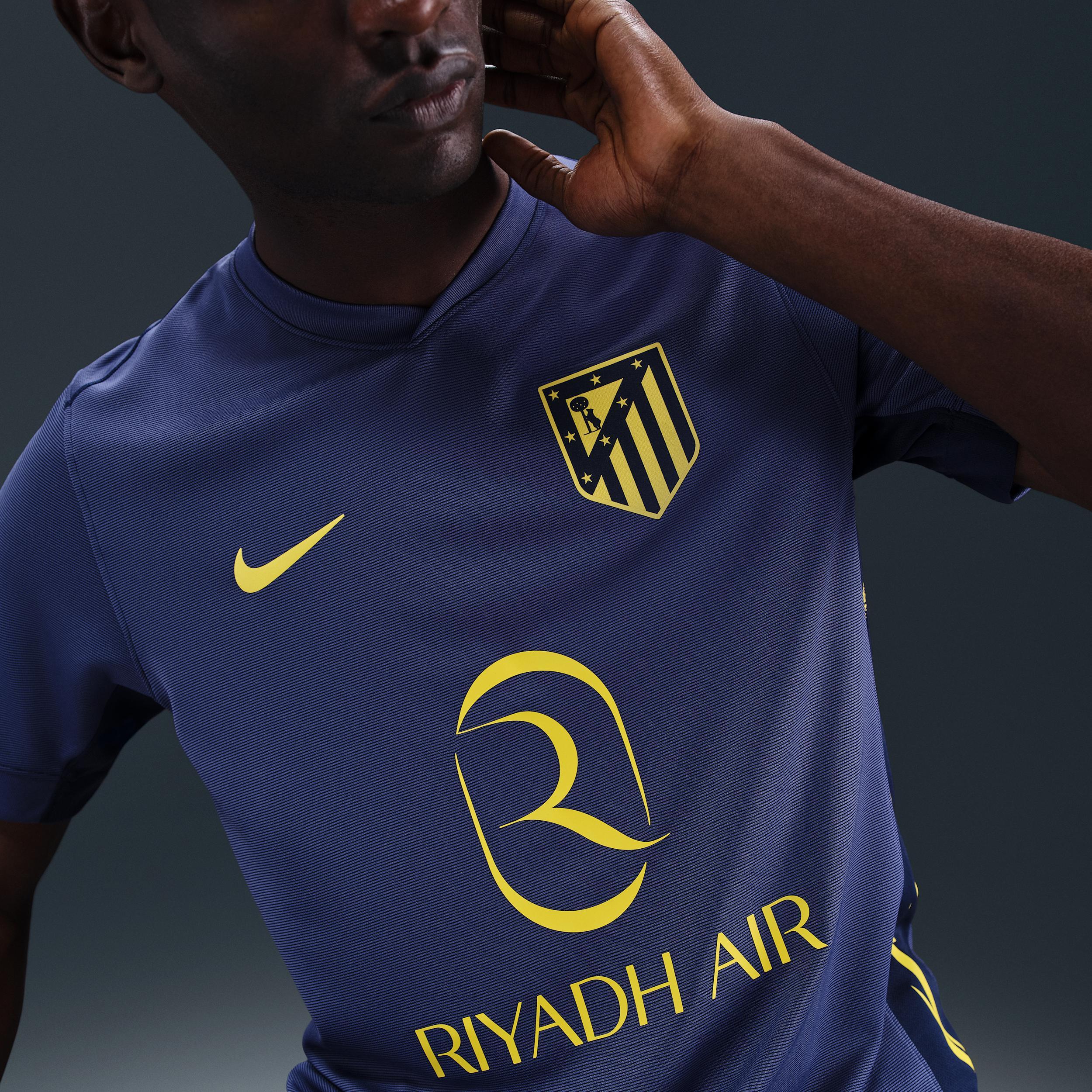 Atltico Madrid 2025/26 Stadium Away Nike Mens Dri-FIT Soccer Replica Jersey | HJ4600-425 Product Image