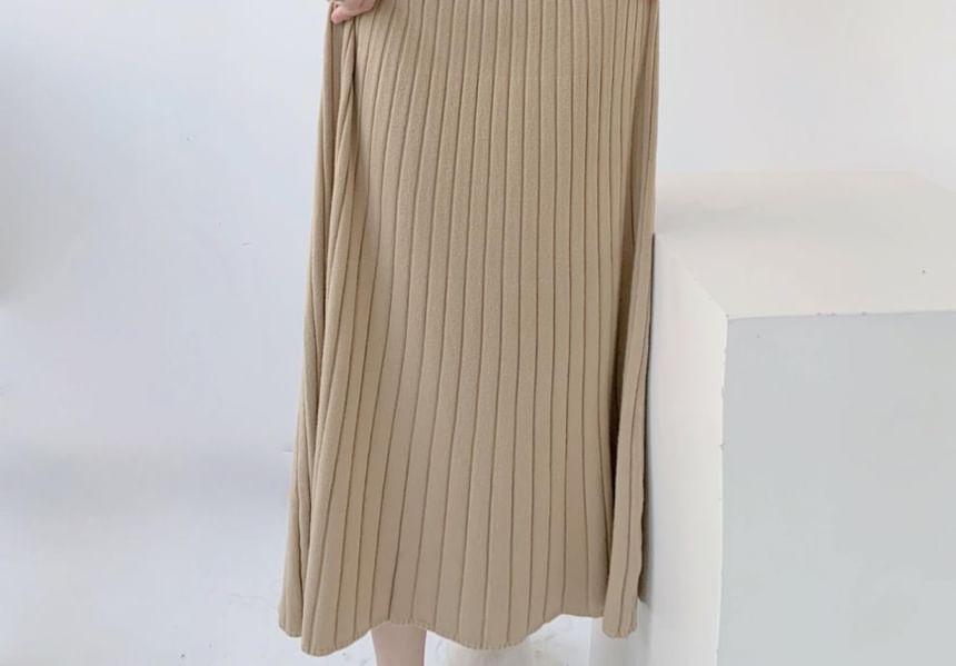 Long-Sleeve Crewneck Knit Midi A-Line Dress Product Image