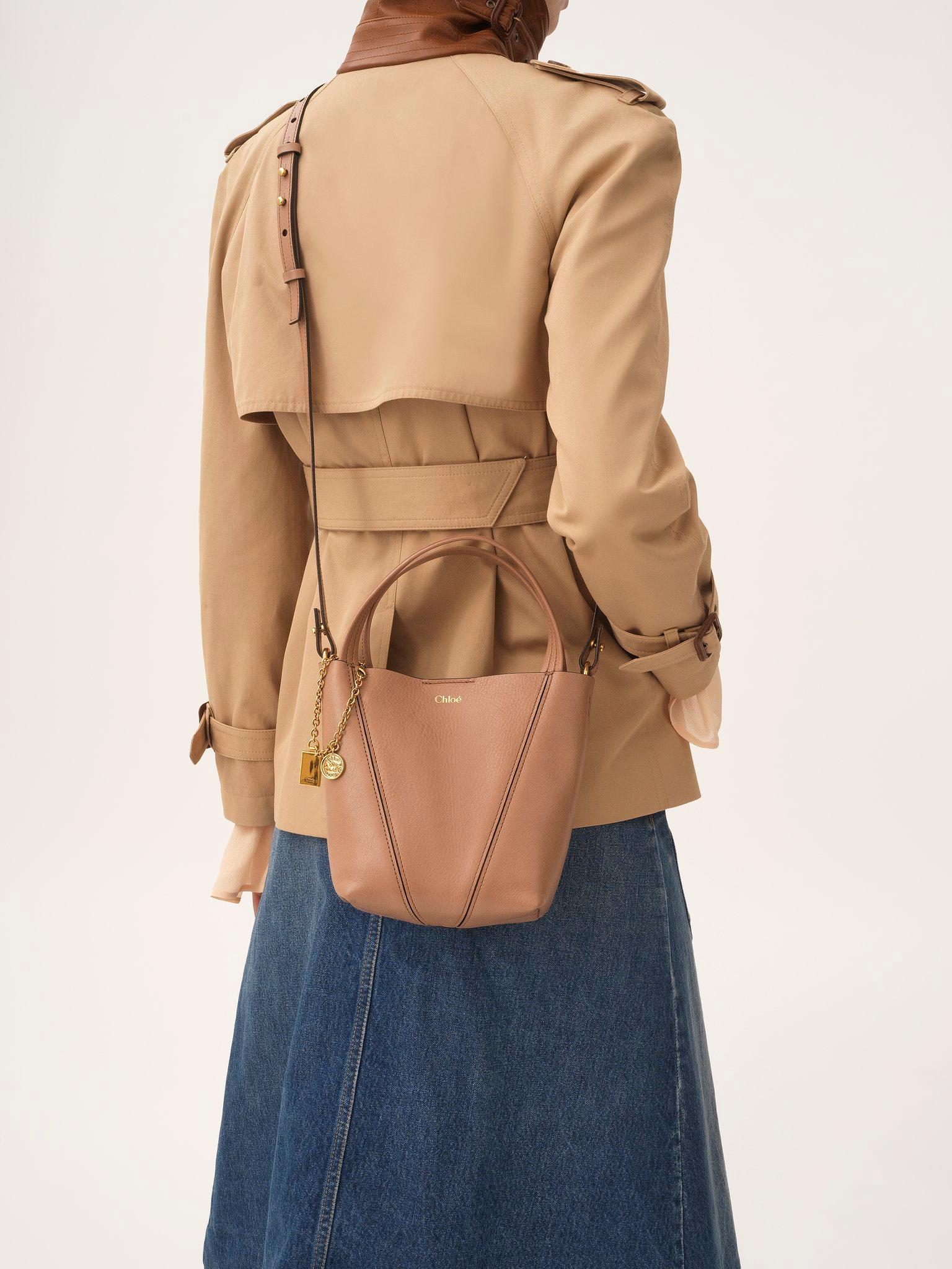 Small Chloé Spin tote bag in grained leather Product Image