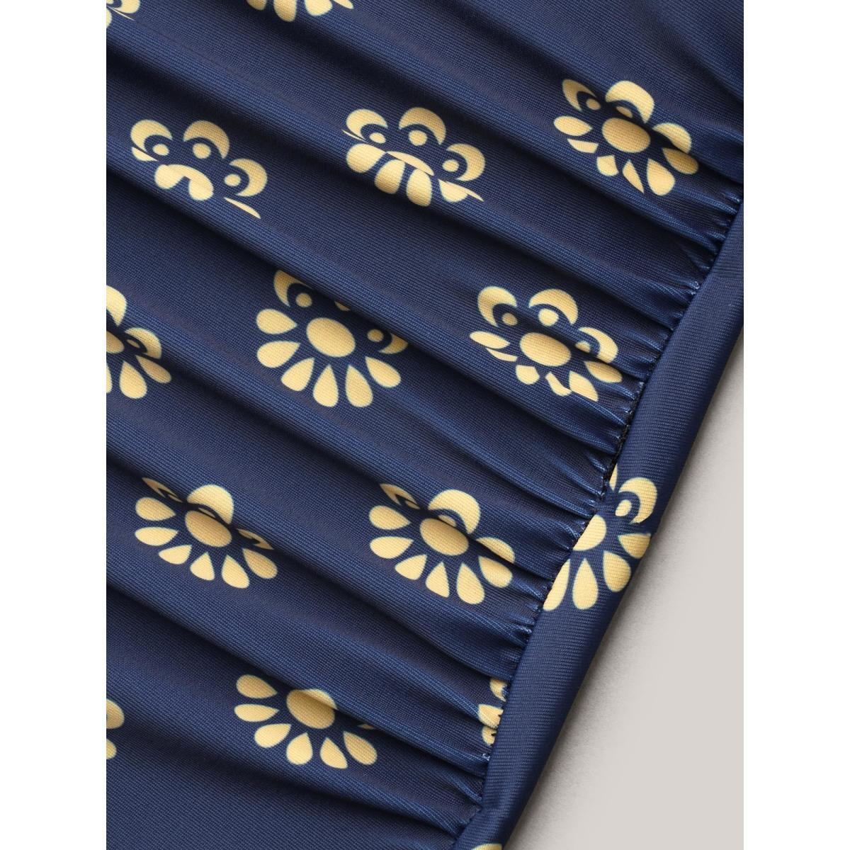 Plus Size Boho Print Mesh Ruched Crisscross One-Piece Swimsuit Women's Swimwear Black Resort Gathered Curve Bathing Suits High stretch One Pieces BloomChic 28/5X Product Image