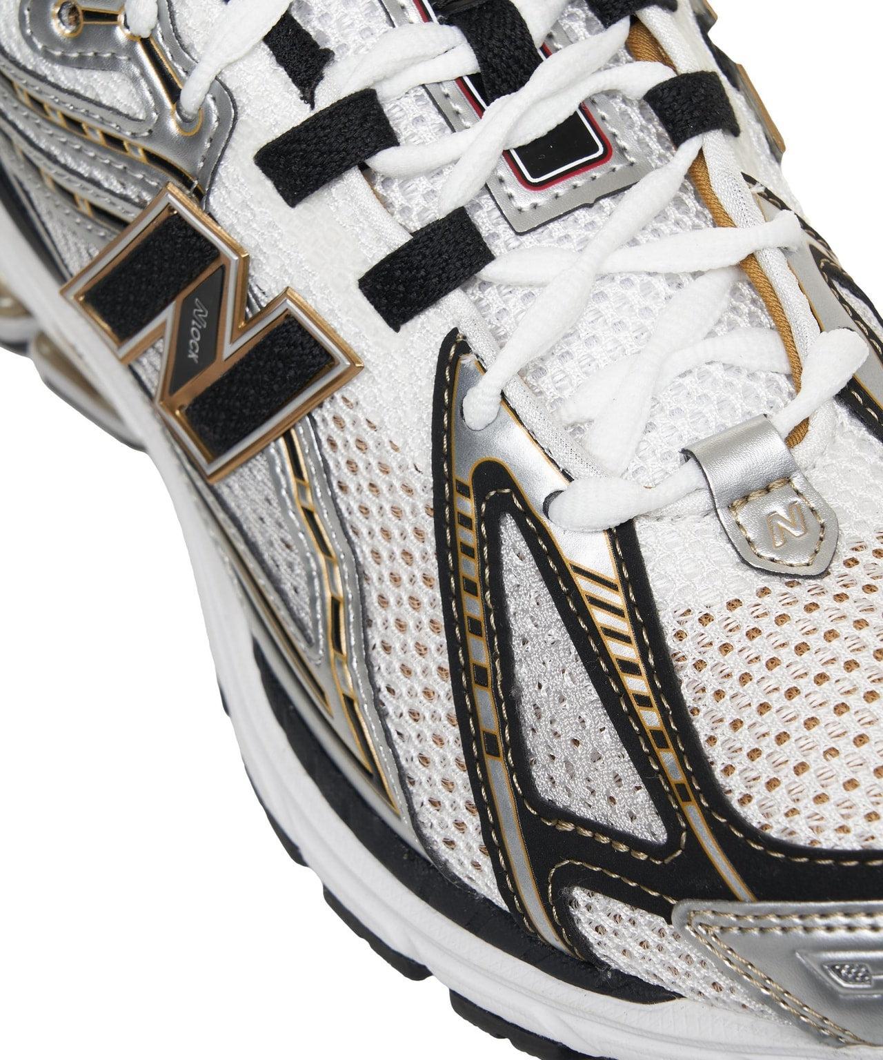 Sneakers '1906R' Product Image