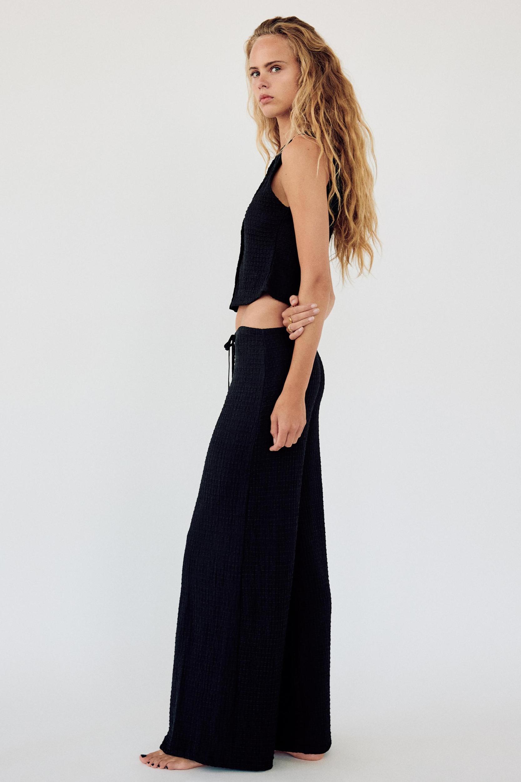 TEXTURED STRAIGHT LEG PANTS Product Image